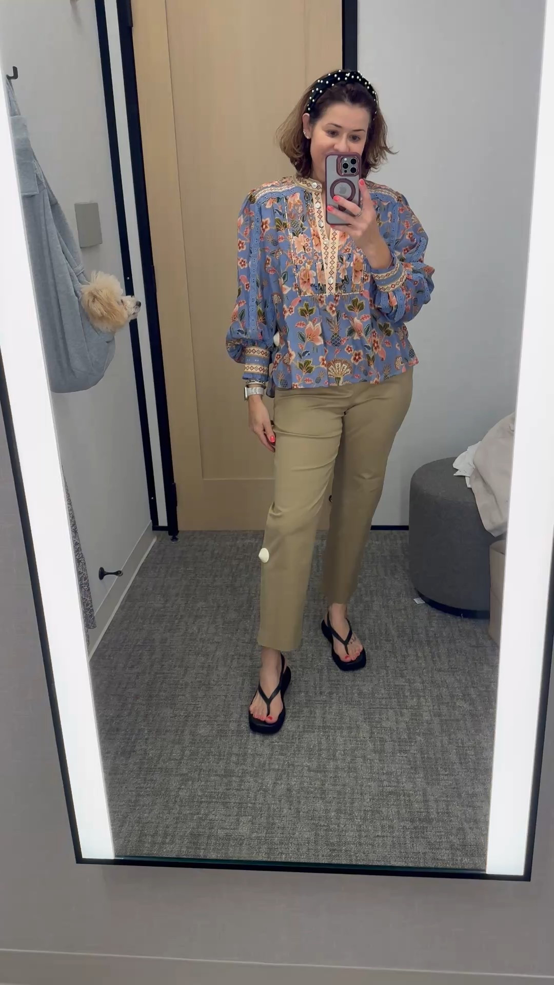 Loveeee this top

#LTKSeasonal #LTKSaleAlert #LTKOver40