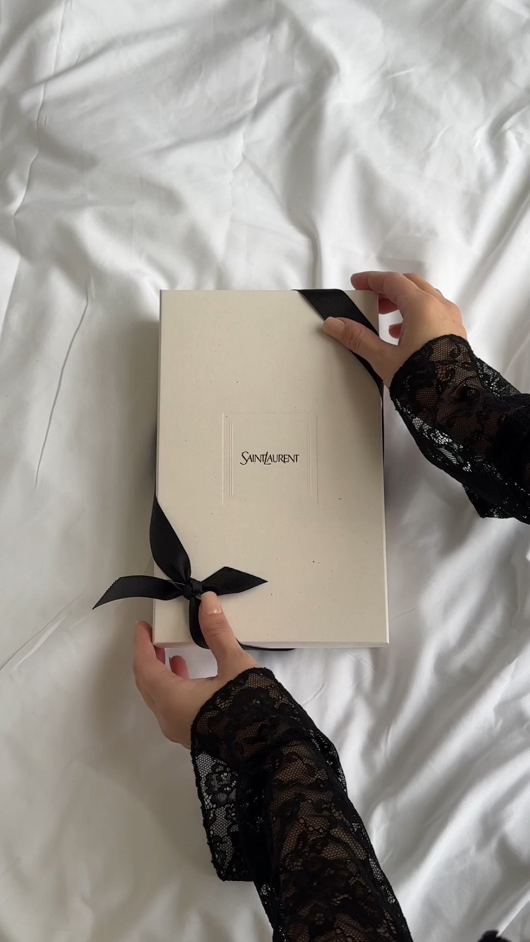 Dreamy bag 🖤

#LTKHoliday #LTKgrwm #LTKootd