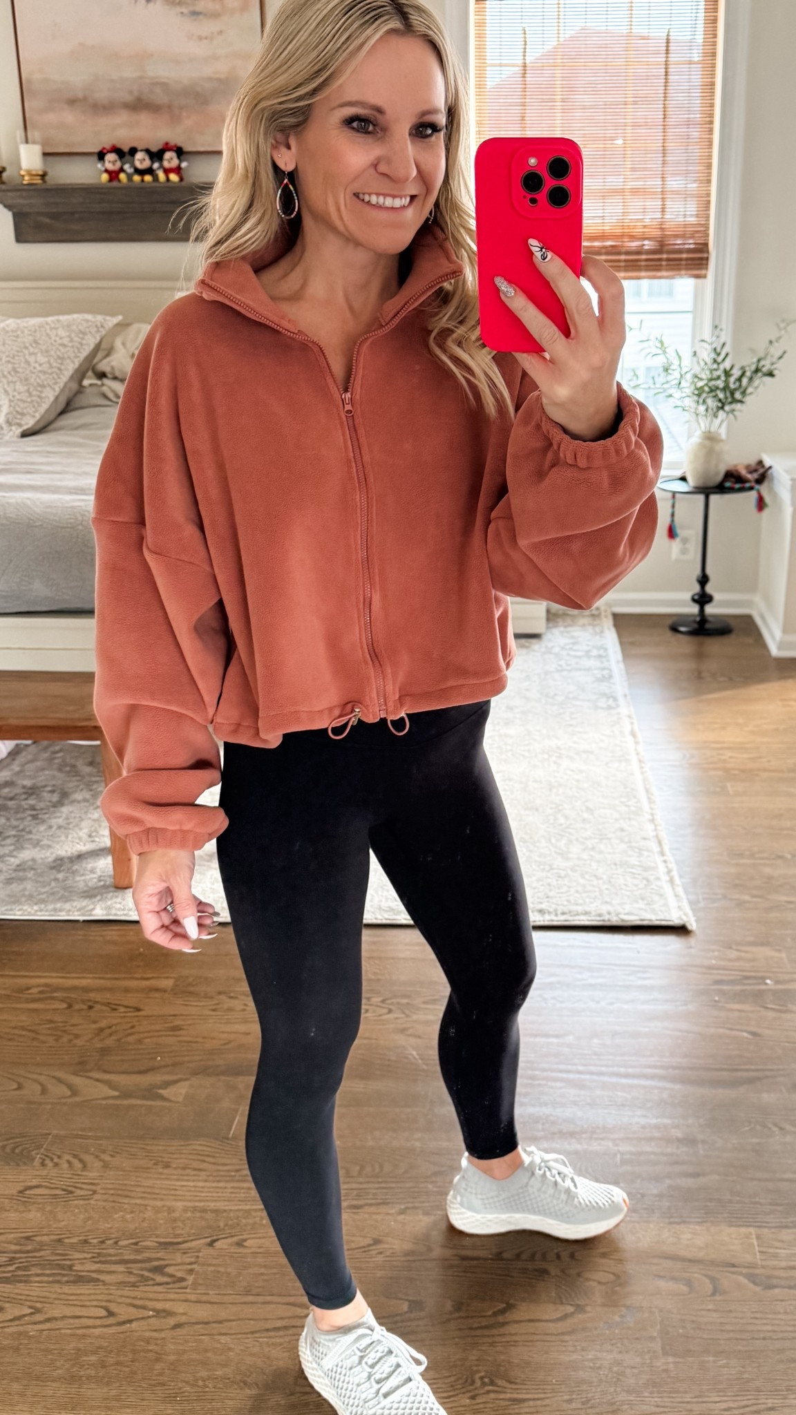 Unbelievably cozy crop jacket! 

#LTKdayinmylife #LTKActive #LTKWorkwear