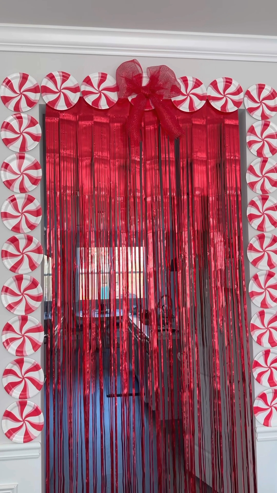 Easy holiday party idea using paper plates! 

Christmas party, kids parties, diy party #christmas

#LTKKids #LTKSeasonal #LTKHoliday