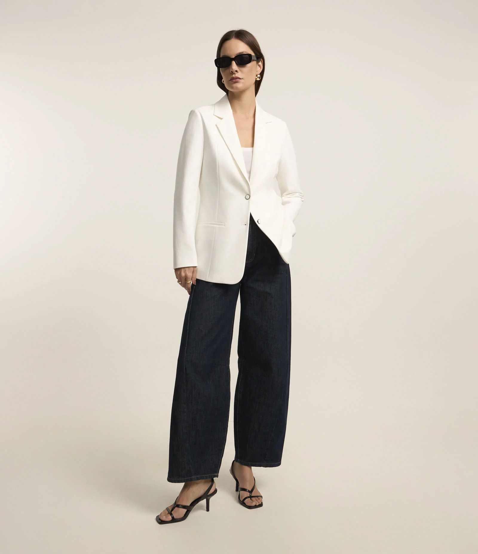 Blazer em Ponto Roma com Abotoamento Único Branco - Lojas Renner | Renner (BR)