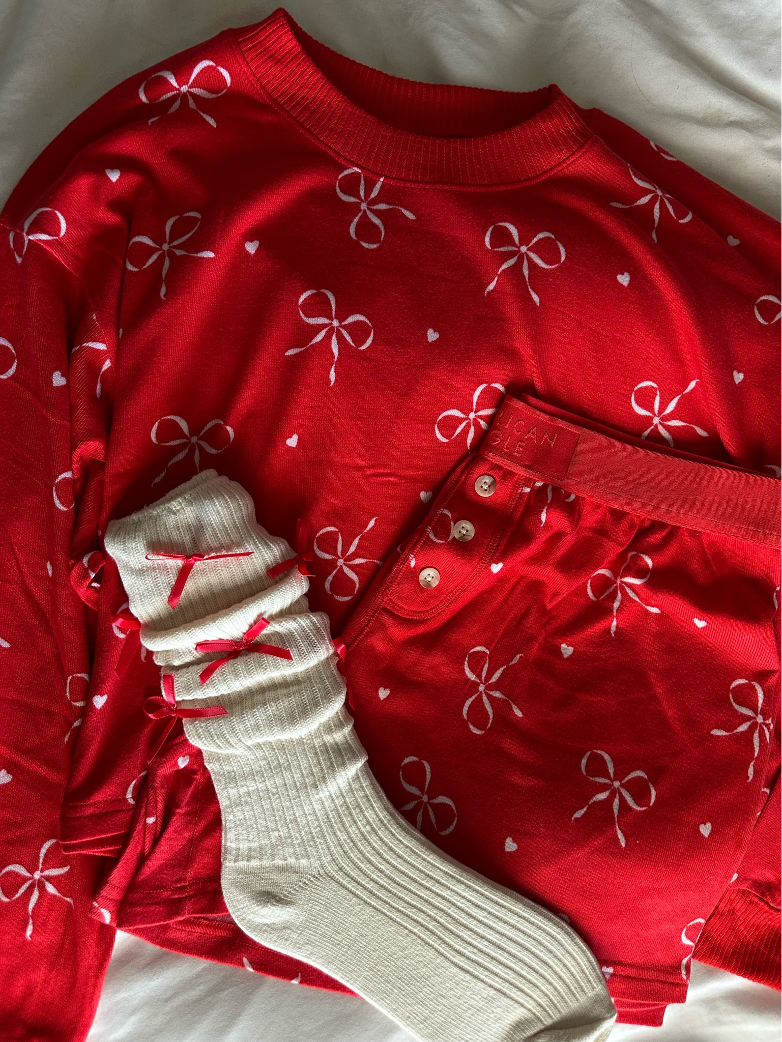 Christmas bow pajamas ❤️‍🔥

#LTKfindsunder50 #LTKSeasonal #LTKstyletip