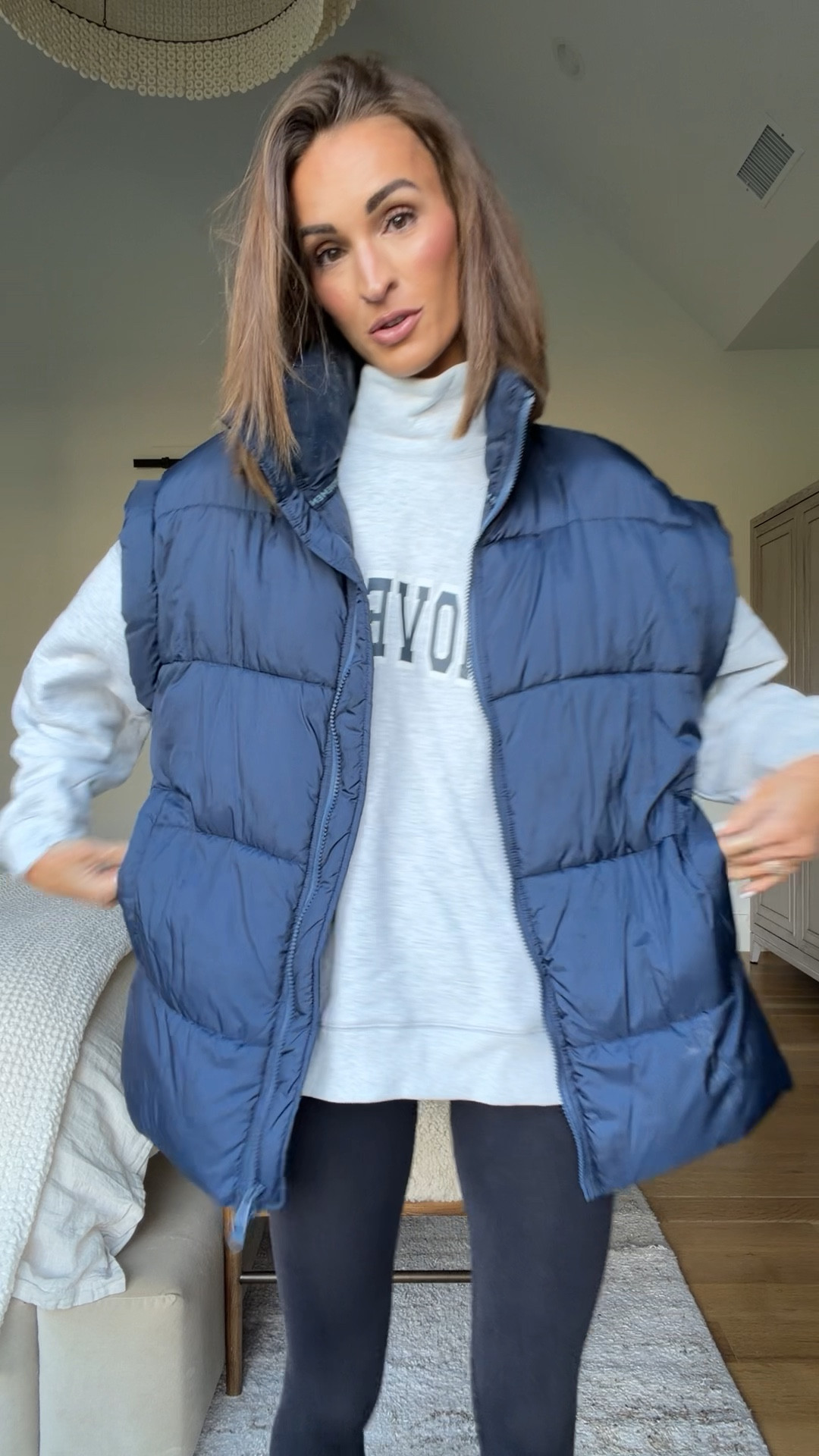 one of my all time fave puffer vests! 🙌🏼 comes in SO many colors!