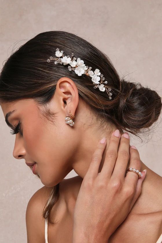 Floral Radiance Gold Beaded Flower Hair Comb | Lulus (US)