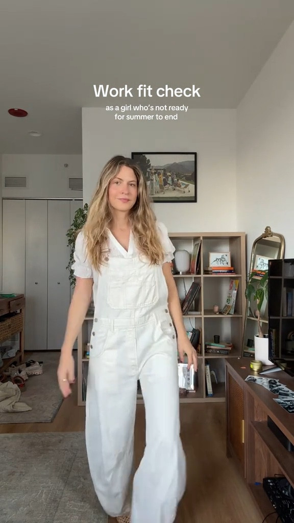 I’ll be wearing white all of September thank you #workoutfit #30sfashion #summerintofall 

#LTKStyleTip