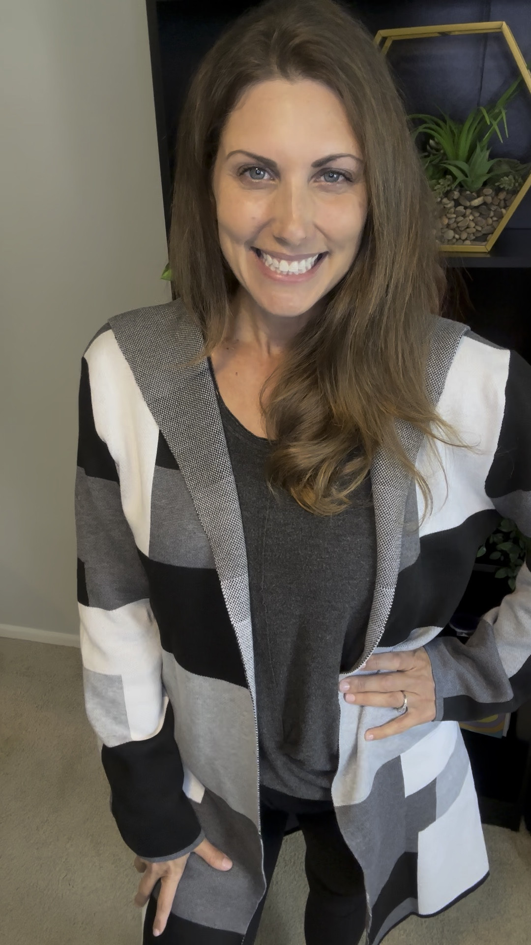 Beautiful long line cardigan fits true to size

#LTKSeasonal #LTKHoliday #LTKOver40