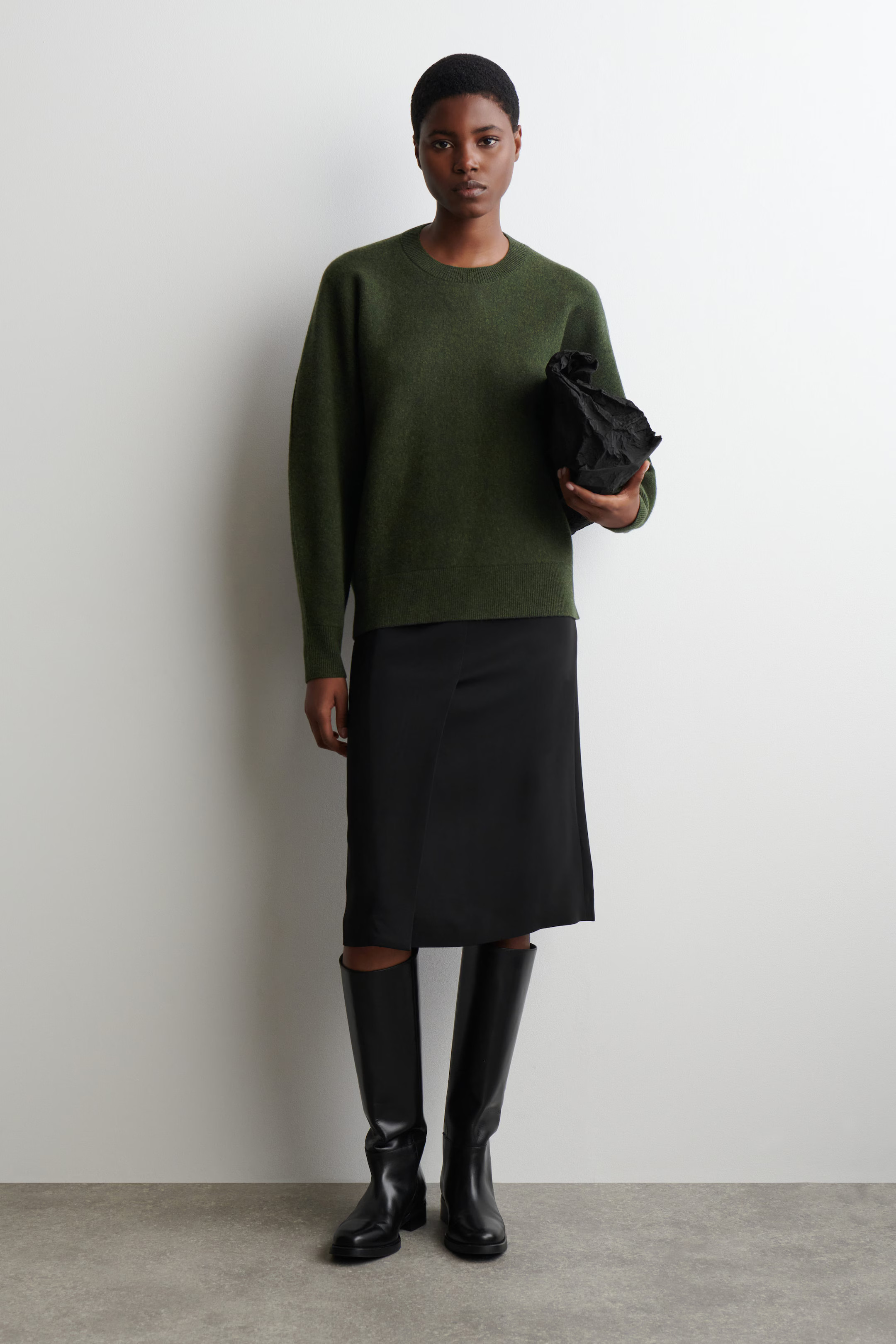 ROUNDED DOUBLE-FACED WOOL SWEATER - DARK GREEN | COS US | COS (US)