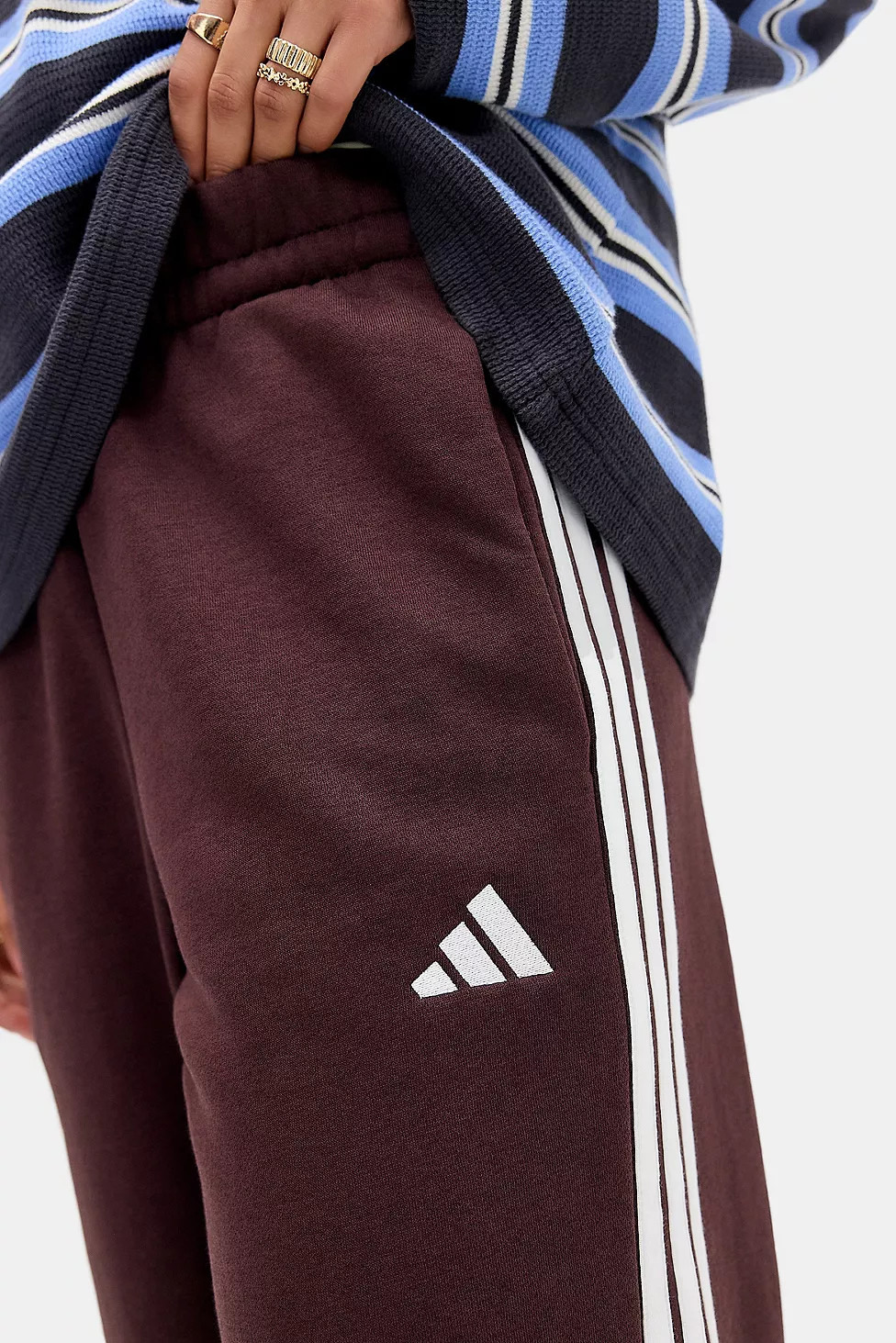 adidas Schokolade 3-Streifen Jogginghose | Urban Outfitters (EU)