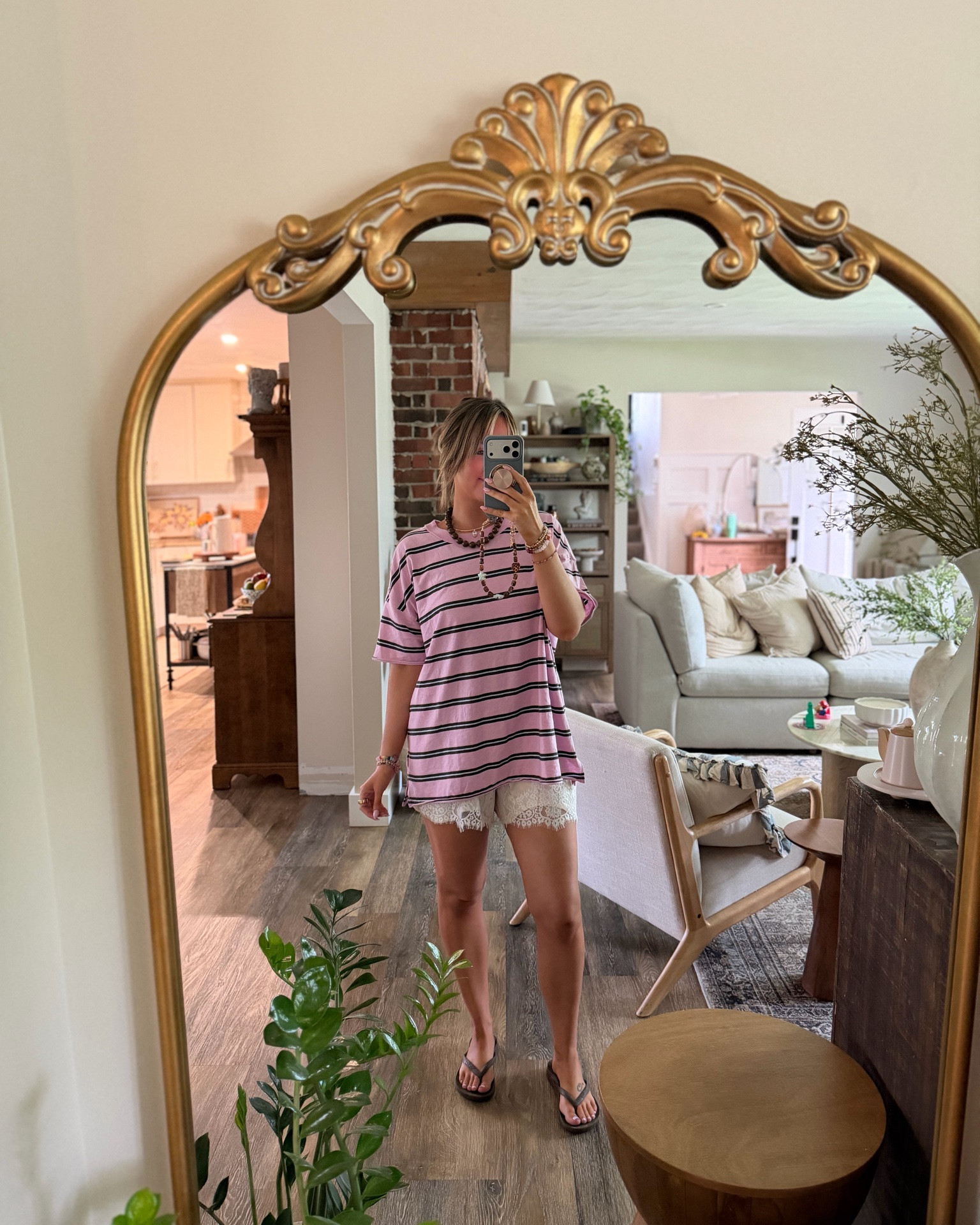 Today’s outfit 💞

#LTKmomlife #LTKootd #LTKSeasonal