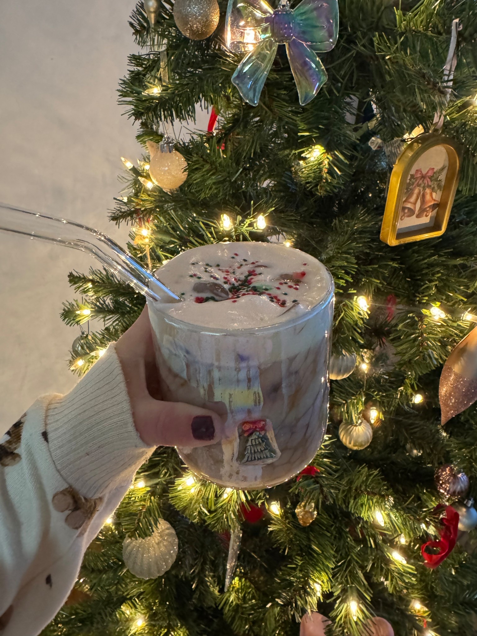 happy christmas week! i can’t believe it’s already december 22nd! 

#LTKHome #LTKHoliday #LTKGiftGuide