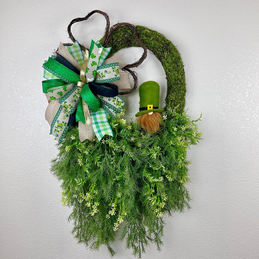 St Patricks Day Front Door Wreath, Clover wreath, Shamrock Wreath, Irish Decor, St Patricks Day D... | Etsy (US)