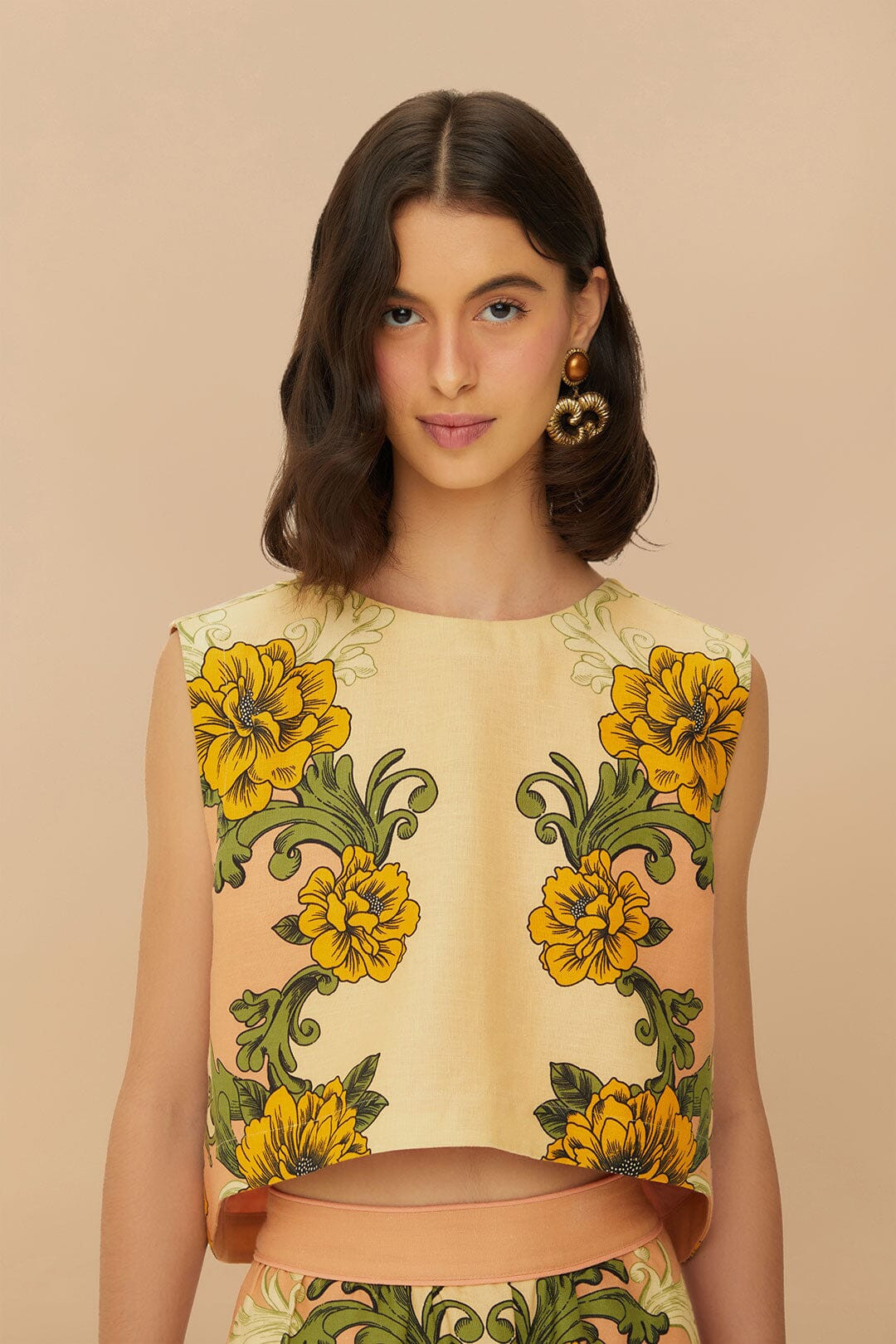 Cream Delicate Flower Arabesques Euroflax™ Premium Linen Crop Top | FarmRio (US)