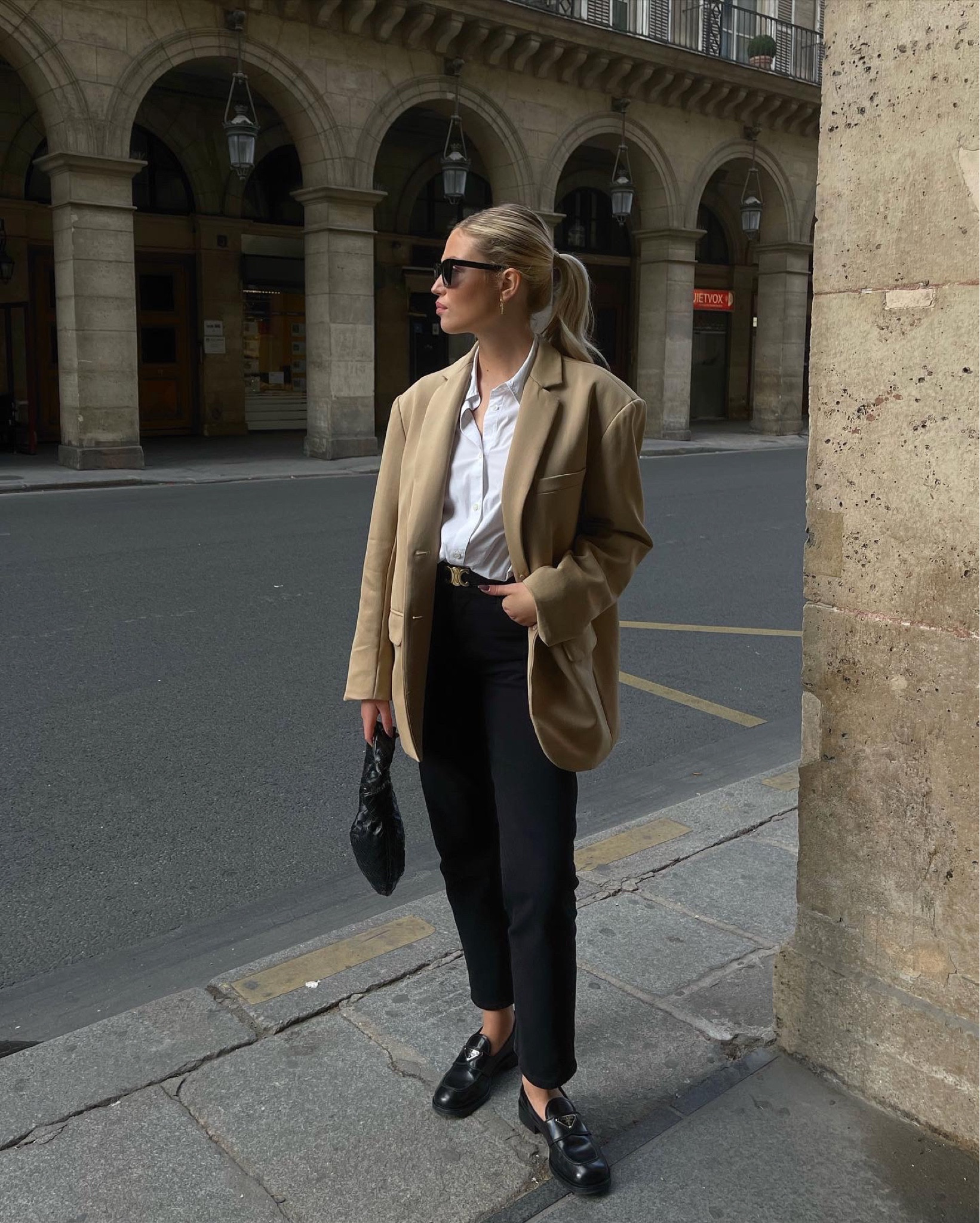 Camel blazer 

#howtobeparisian #outfitidea #minimalstyle

#LTKstyletip #LTKeurope #LTKSeasonal