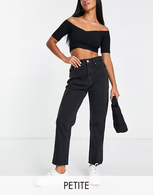 Pull&Bear Petite high waisted mom jeans in black | ASOS (Global)