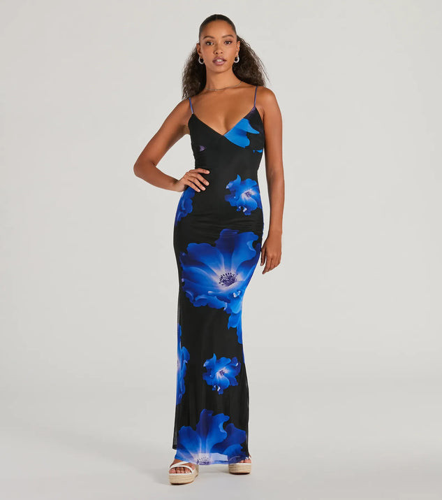 Romance That Wows Large Blossom Floral Maxi Dress | Windsor Stores