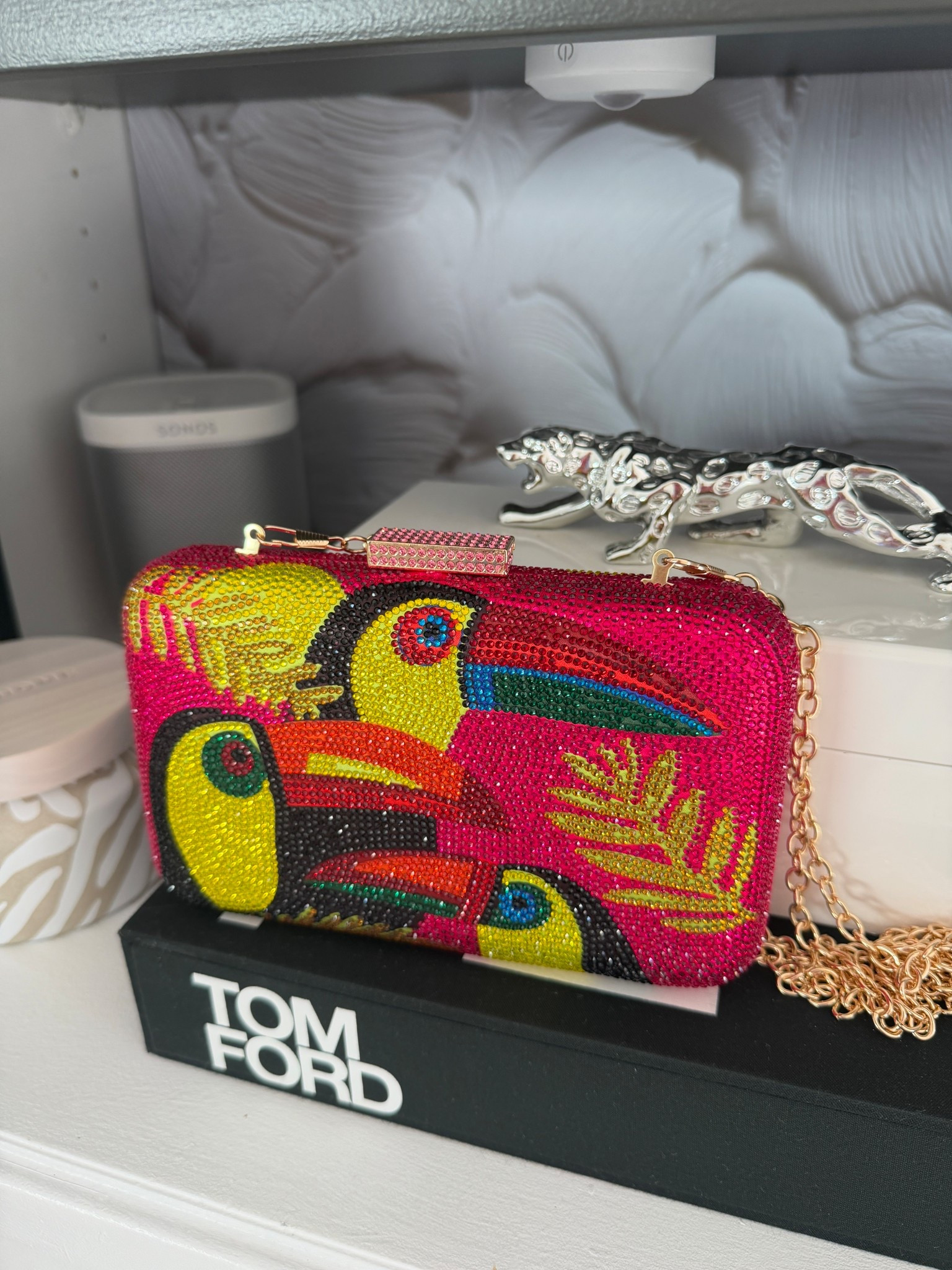 The prettiest tropical purse

#LTKTravel #LTKSeasonal #LTKSaleAlert