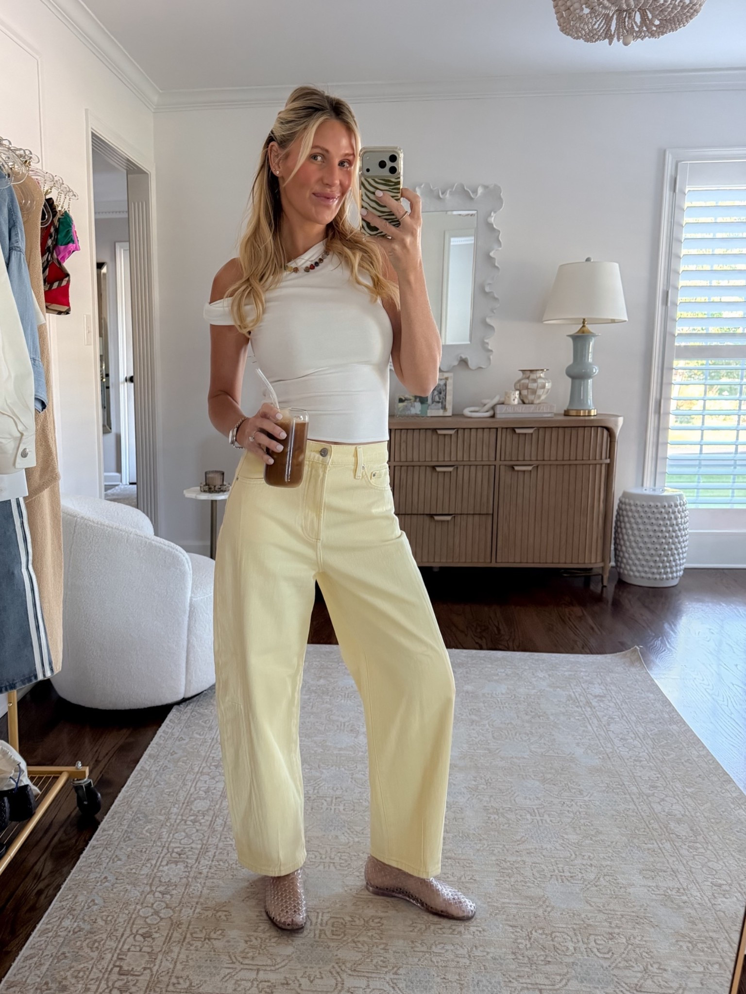 Outfit of the day in butter yellow denim from @Pistola Denim