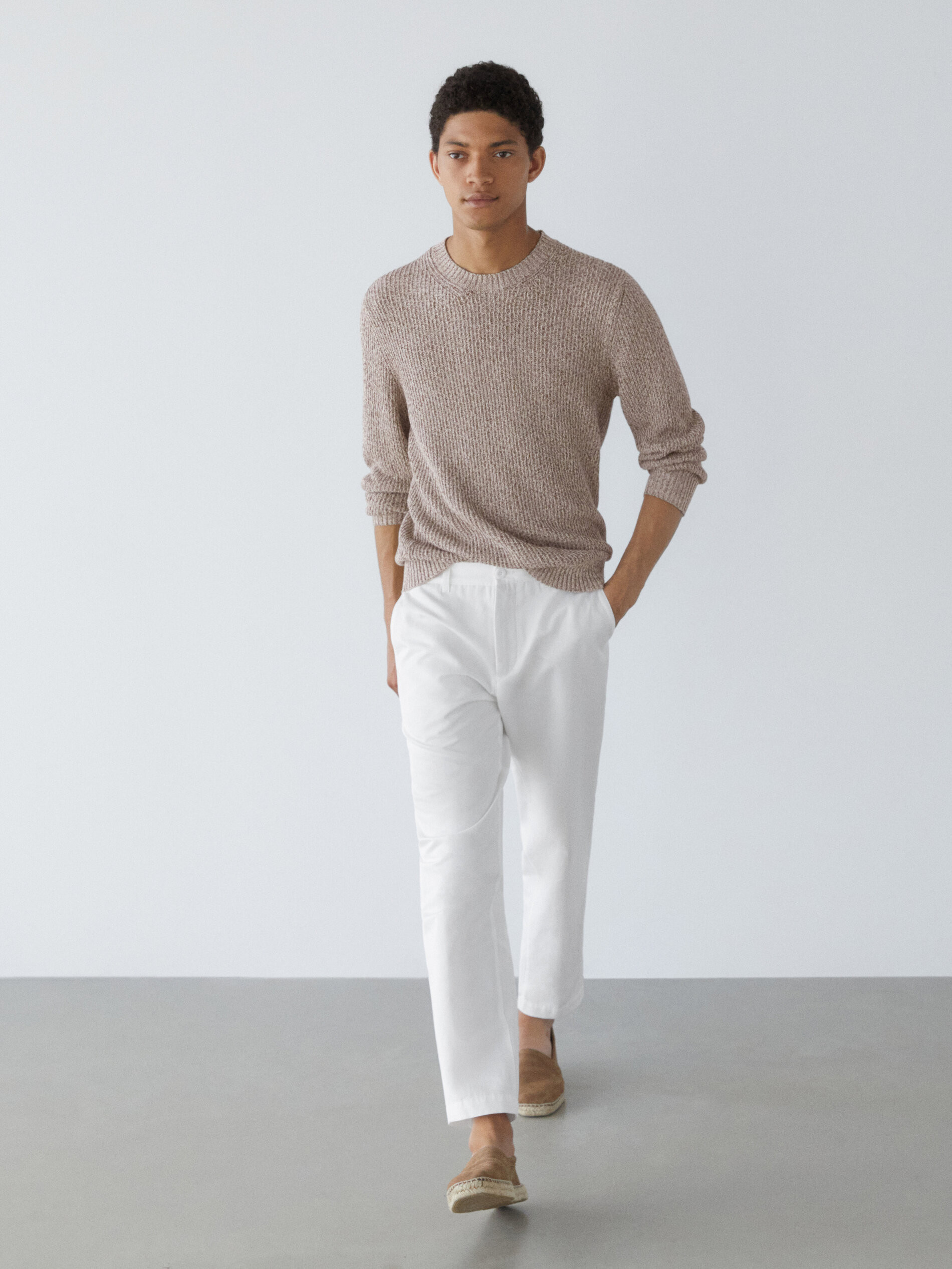 Tapered fit twill trousers | Massimo Dutti UK