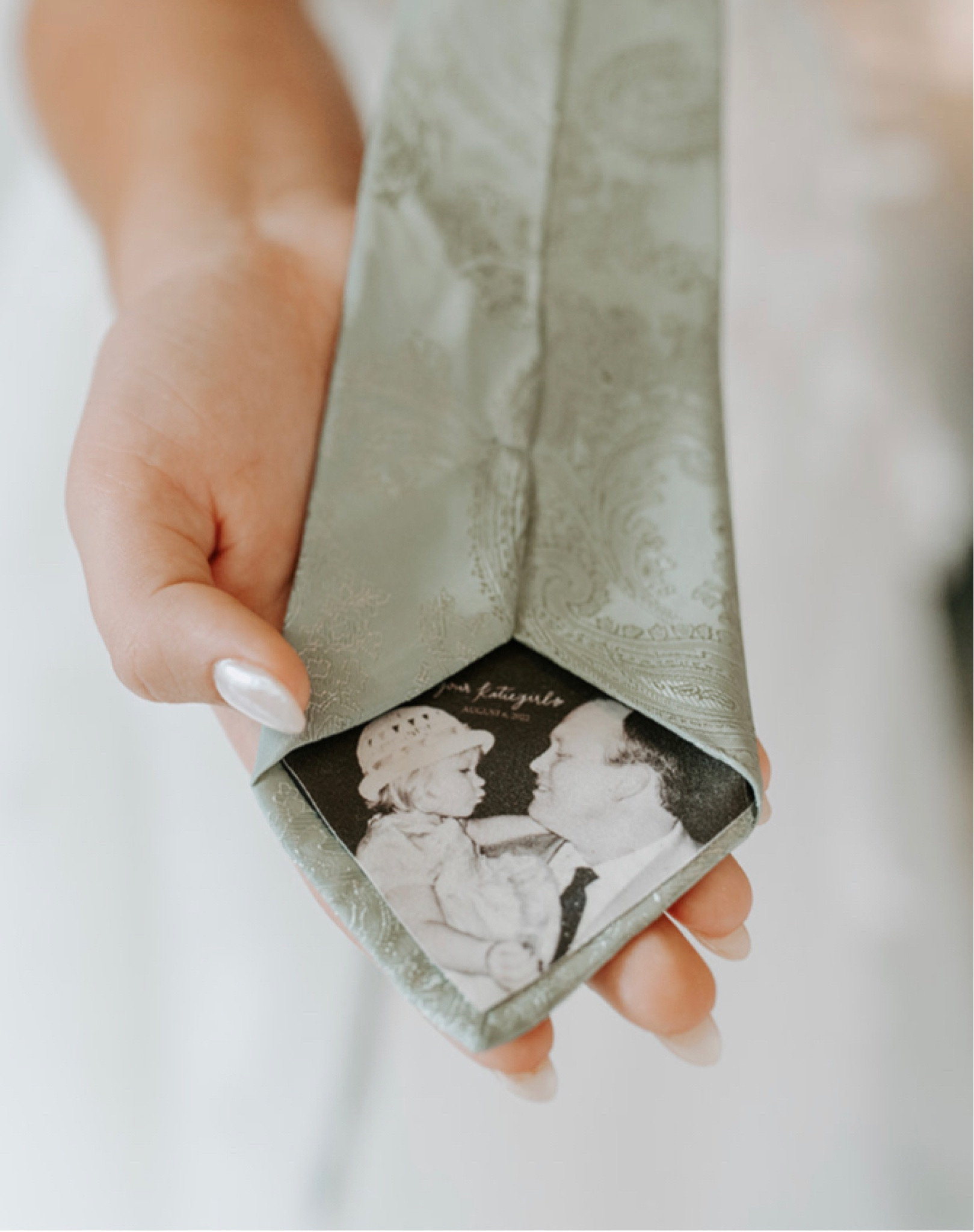 Father of the Bride Gift: sentimental tie

#LTKwedding