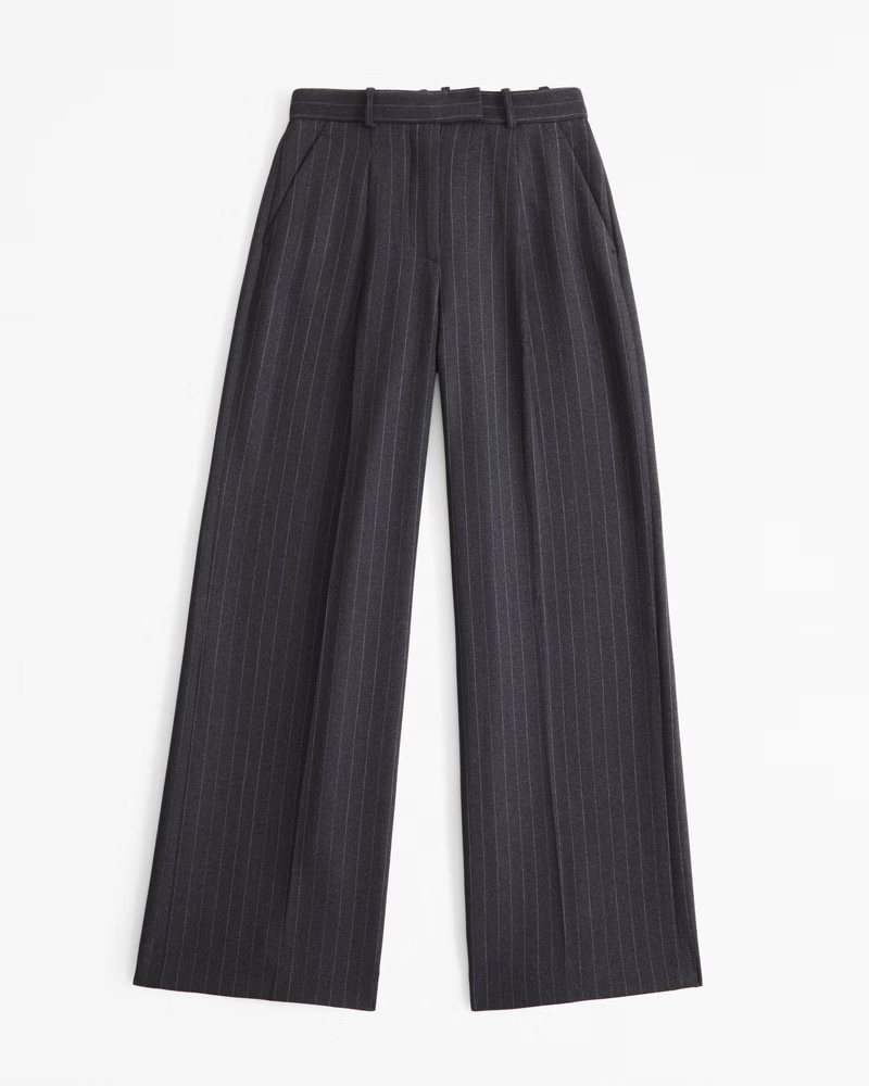 Abercrombie & Fitch Women's A&F Harper Tailored Ultra Wide Leg Pant in Grey Pinstripe - Size 36 SHORT | Abercrombie & Fitch (US)