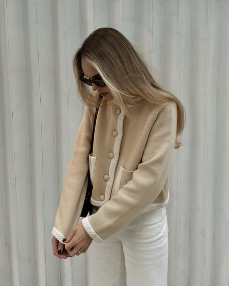wearing my new Sézane knit jacket 🍦 absolutely adore the neutral color blocking and crochet buttons 10/10