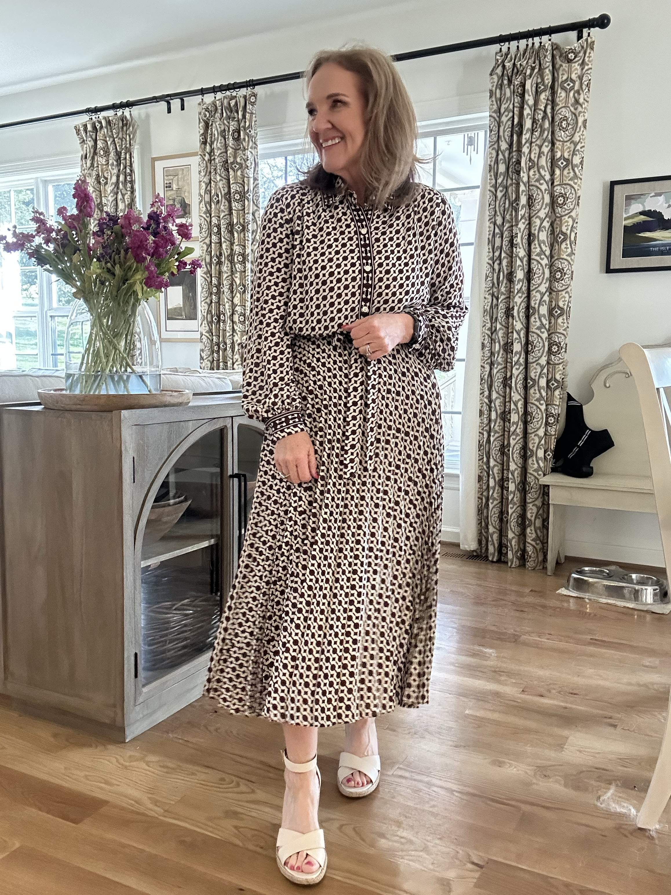 Dress size medium 
Bionic sandals tts 
I’m linking a black and cream blazer that’d look really great with this for work. Gibson look 10% off code NANETTE10

#LTKWatchNow #LTKWorkwear #LTKFindsUnder100