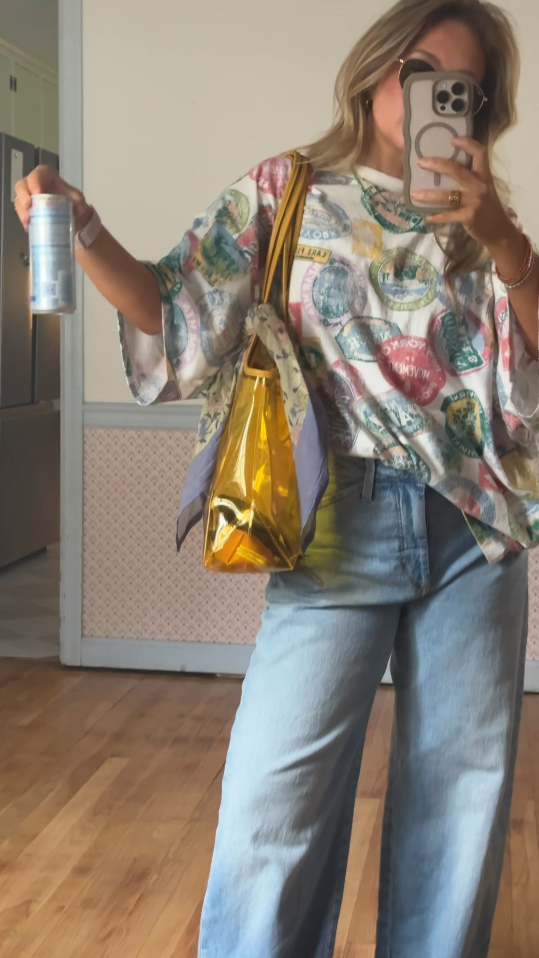 Wearing L in top & 25 in jeans!