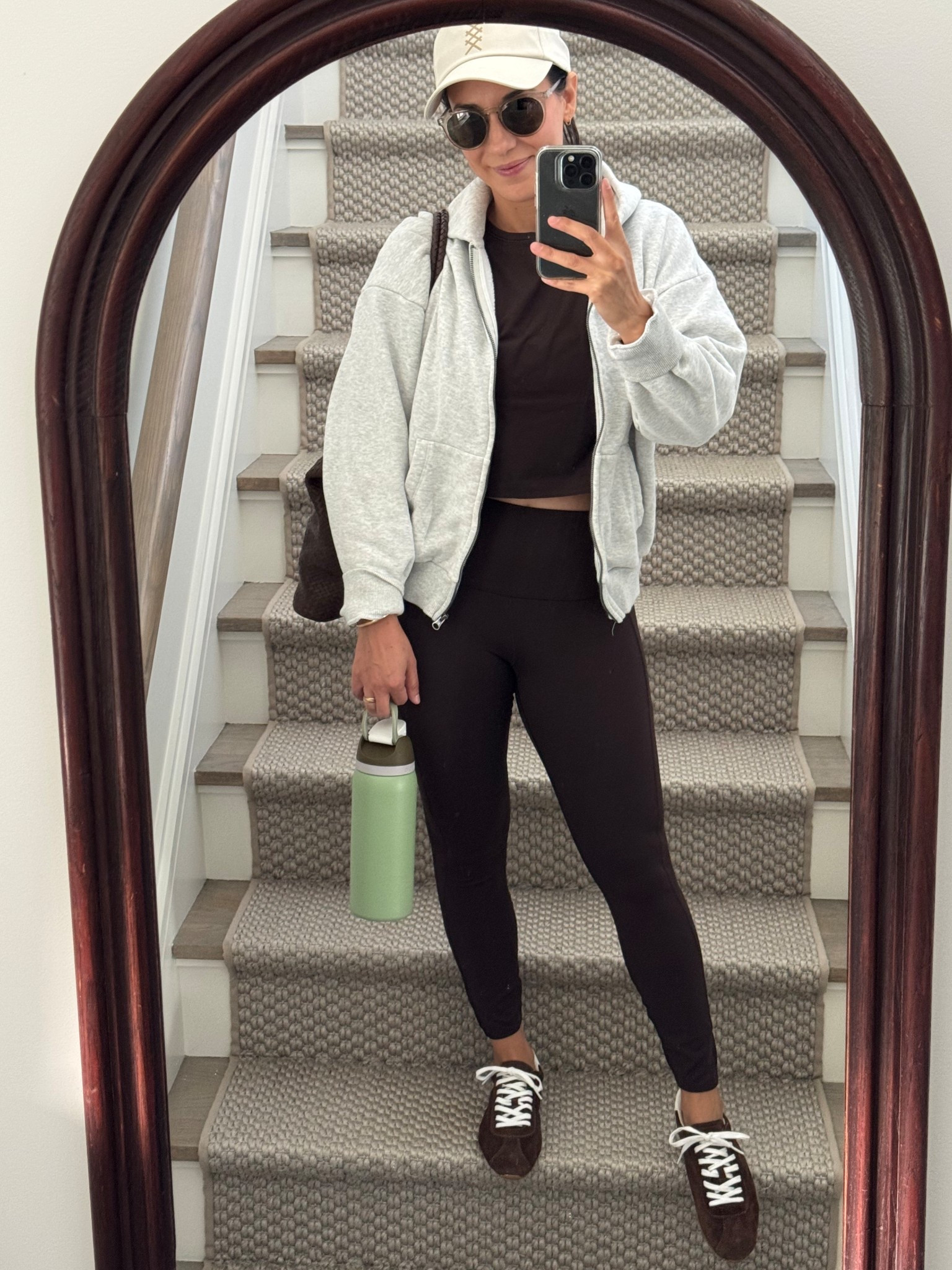 Chocolate brown casual outfit 

Rhone 
Vuori 
 

#LTKActive #LTKShoeCrush #LTKStyleTip