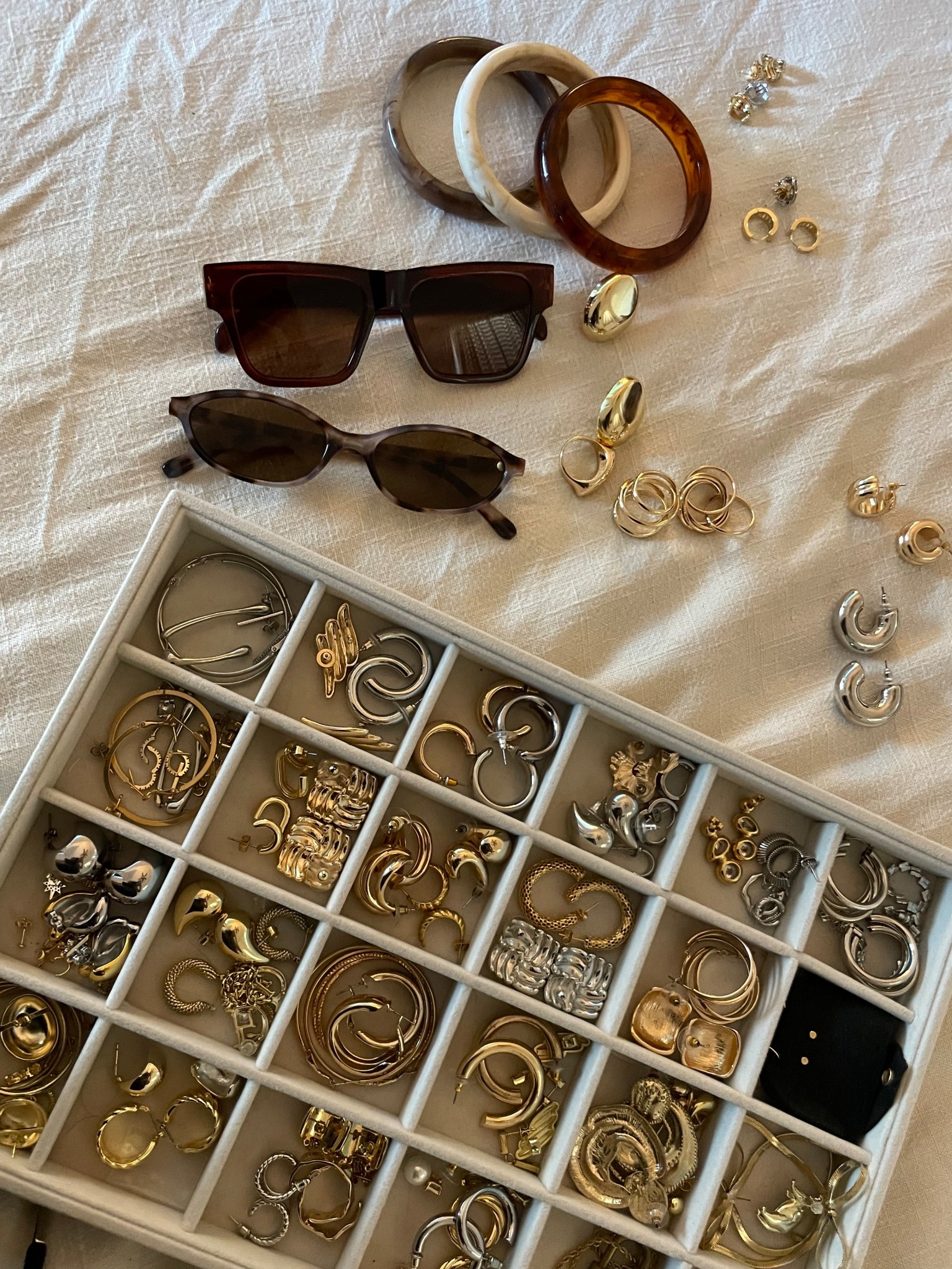Organizing my cute little things ✨

#LTKFindsUnder50 #LTKSaleAlert #LTKStyleTip