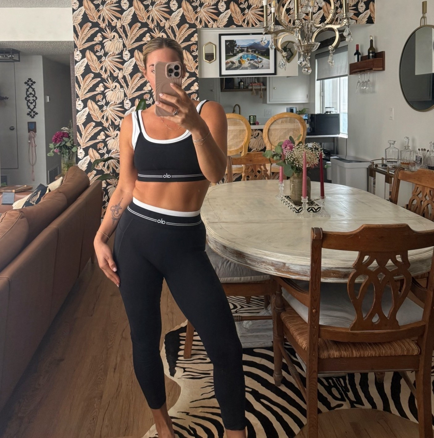 Alo Yoga set 🖤