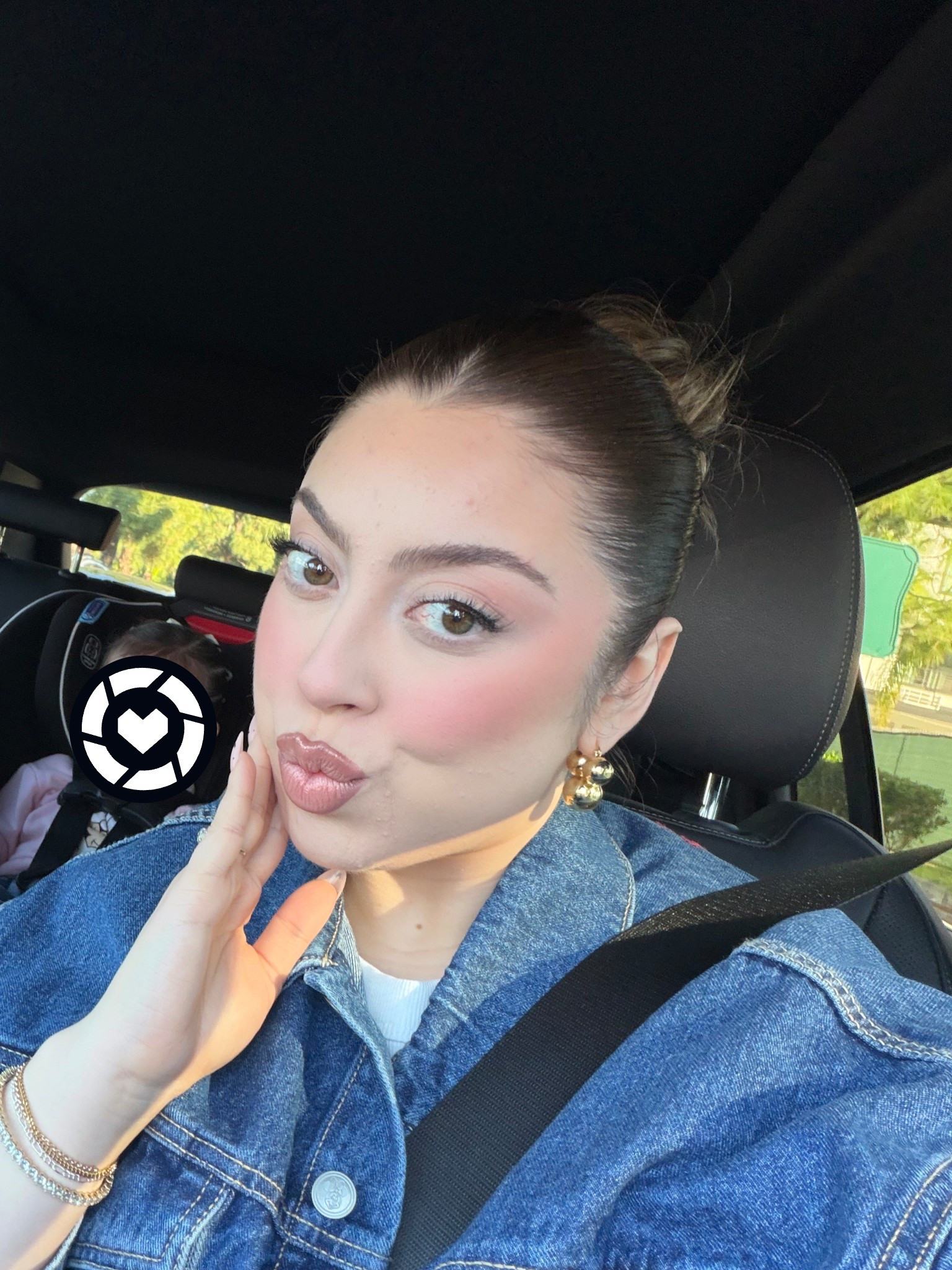 Heavy duty glam for Disneyland 🐭🎡✨

#LTKgrwm