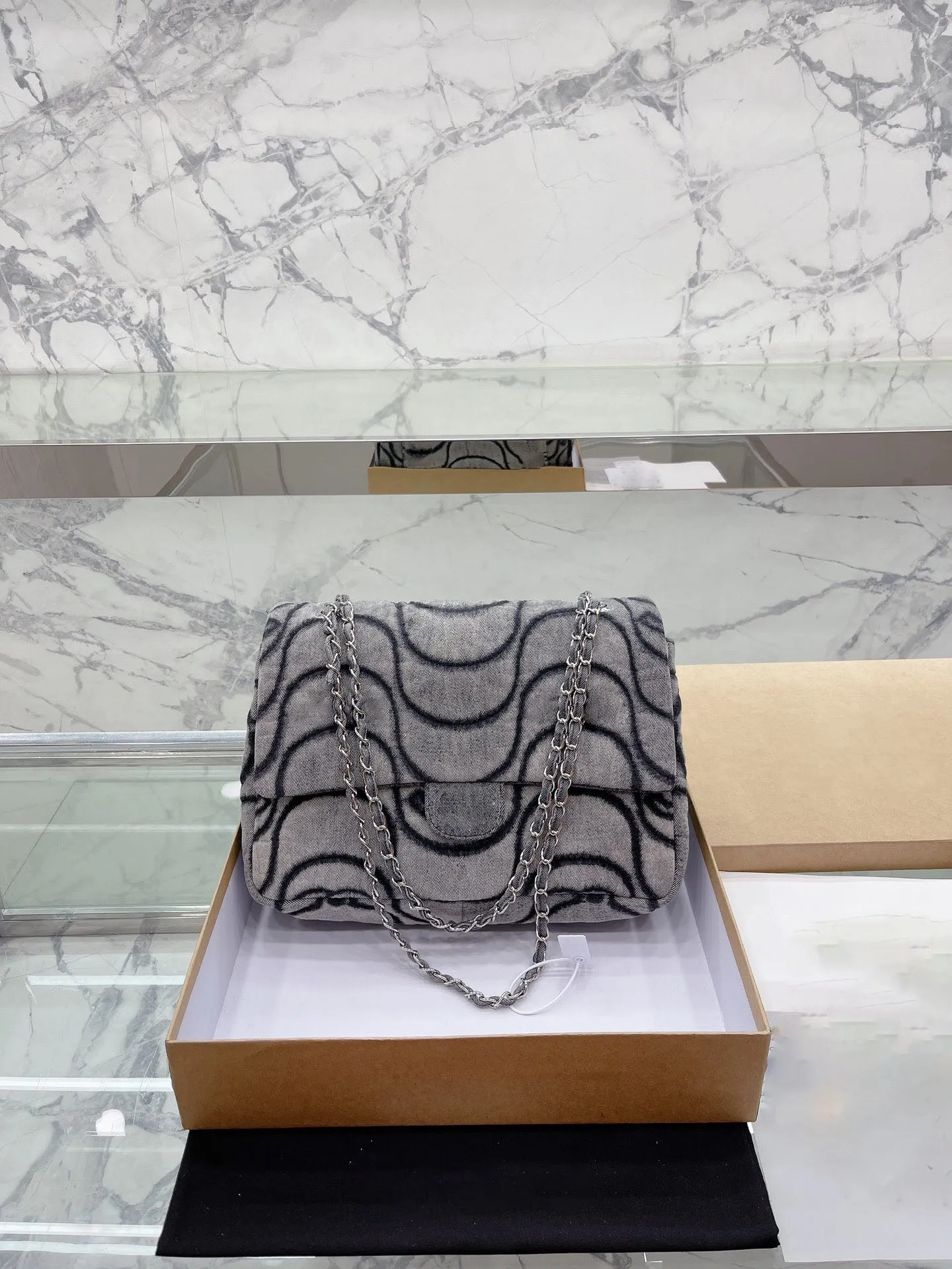 Designer Shoulder Bags Woman Handbags 2023 New denim bag fashion crossbody bag large capacity lux... | DHGate