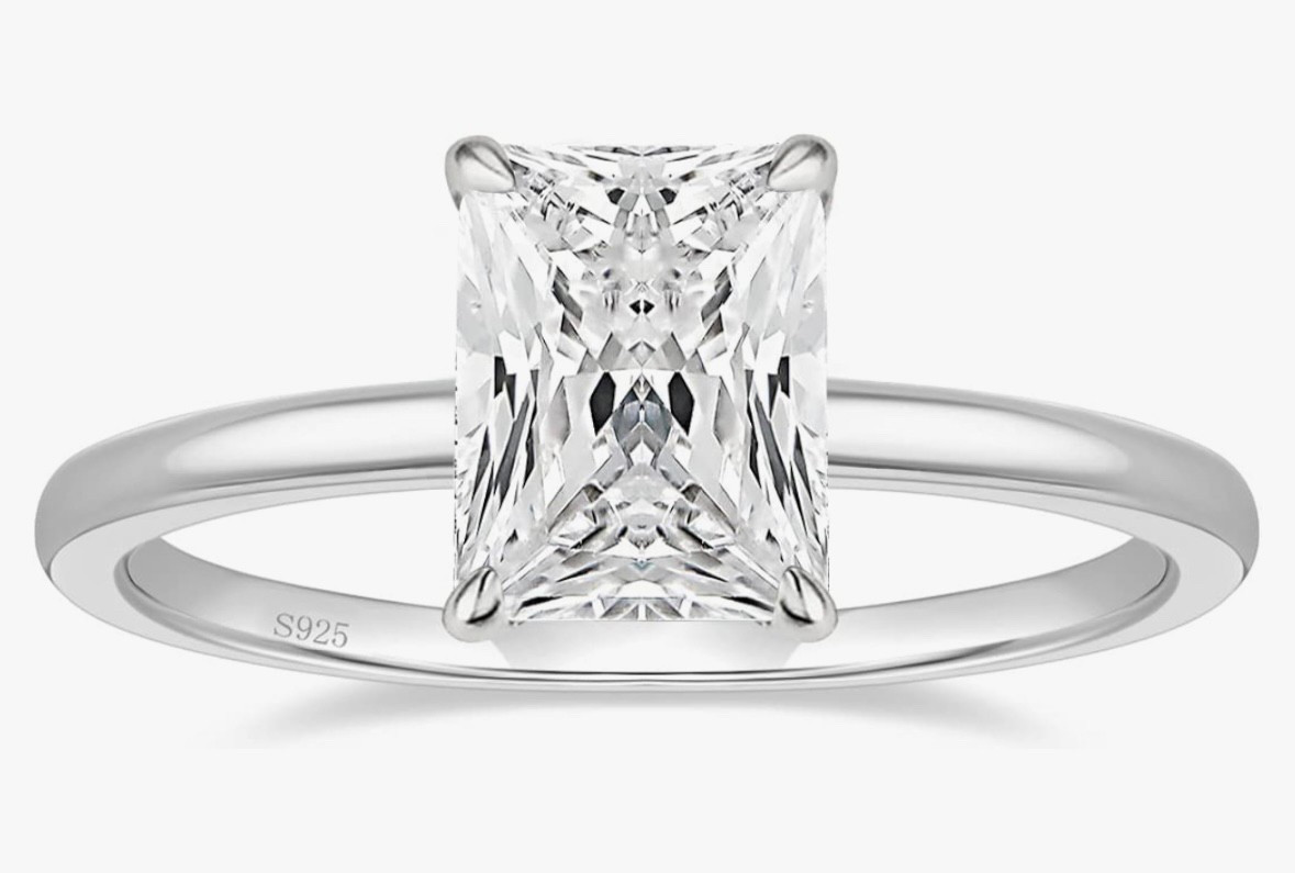 My engagement ring dupe! 