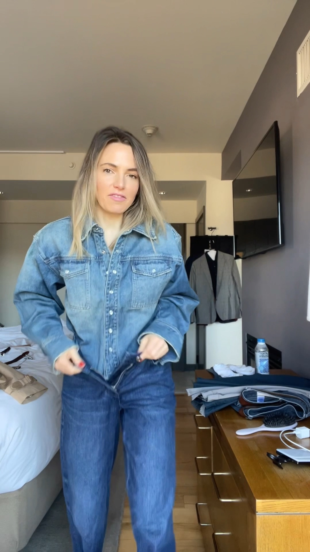 spend the morning in Napa with me 🤍🍇🍷 did a denim on denim look and am loving the results- feels very Napa to me for some reason 

#LTKWatchNow #LTKTravel