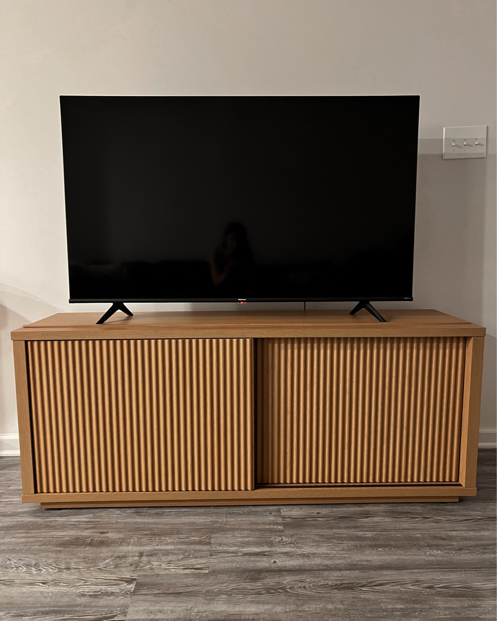 Beautiful by Drew Barrymore 
Fluted Tv Stand

It’s absolutely beautiful for a wonderful price! 

#LTKSaleAlert #LTKStyleTip #LTKHome