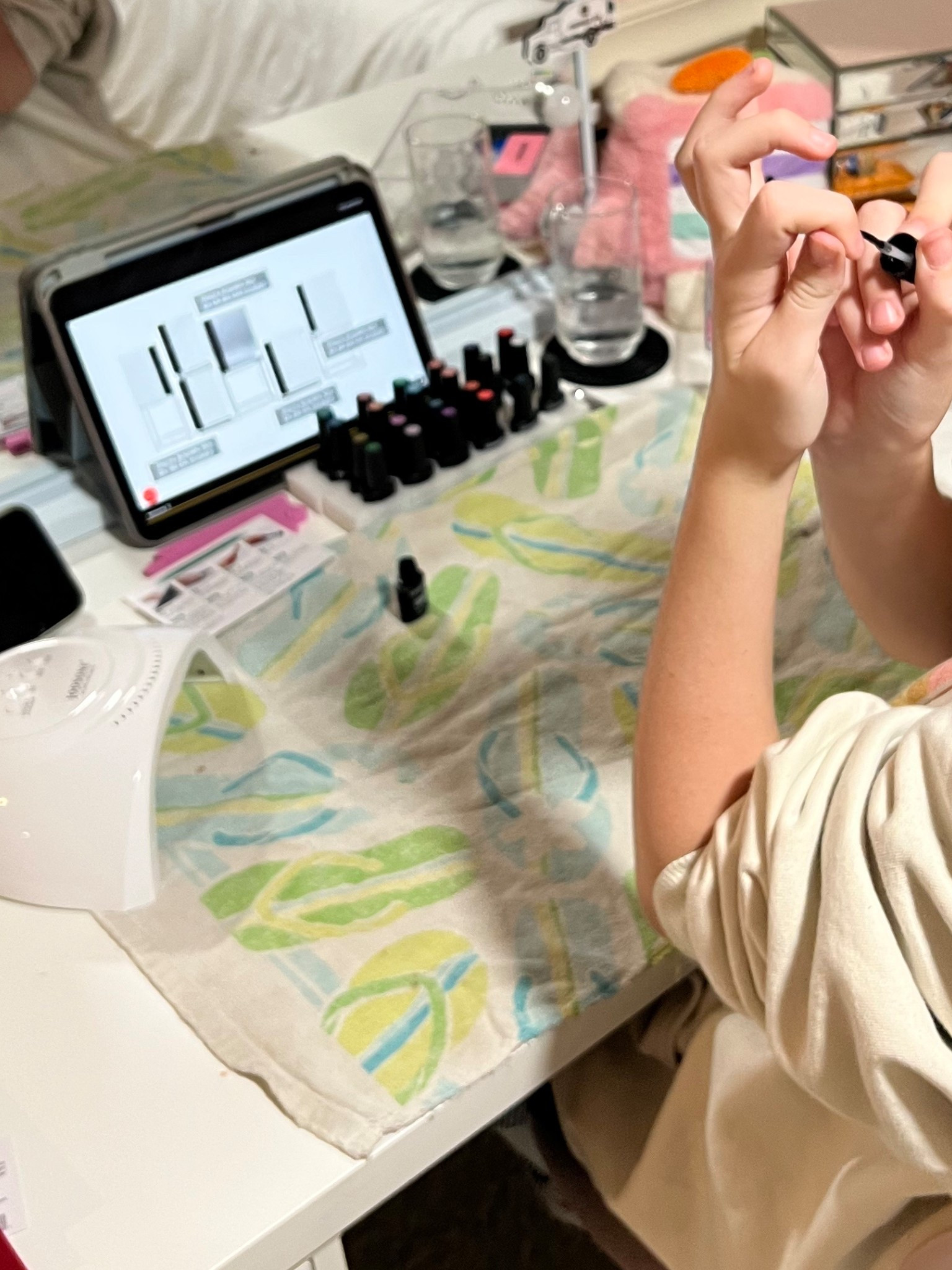 At home Gel set from Amazon, great gift idea for teens! 

#LTKKids #LTKGiftGuide #LTKHoliday