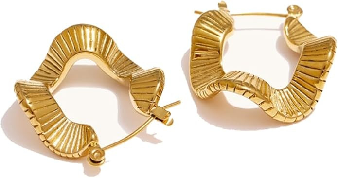 8YEARS Chunky Gold Hoop Earring for Women, 18K Gold Plated Lightweight Thick Hoops, Hypoallergeni... | Amazon (US)