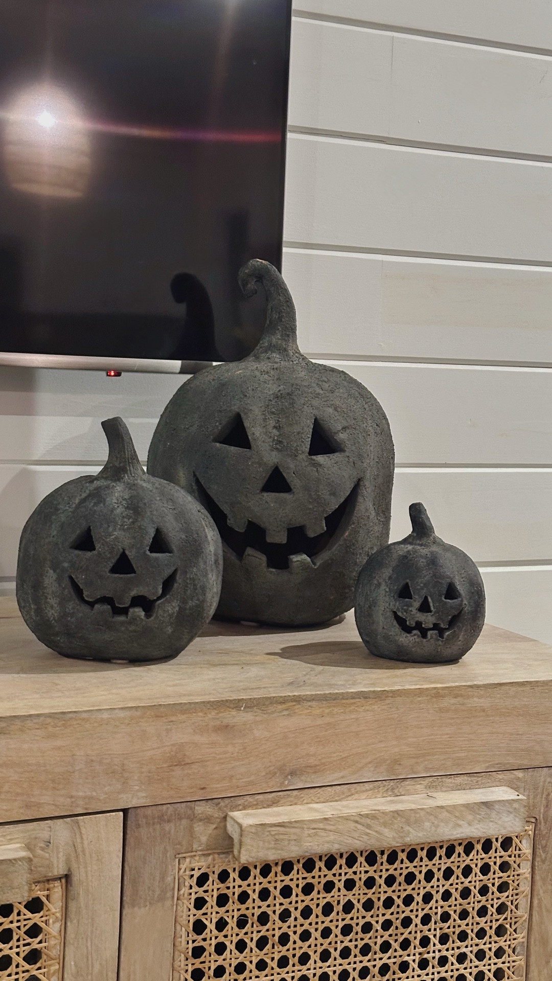 FINALLYYYY got my hands on the Pottery Barn terra-cotta pumpkins and let me tell you, they are absolutely gorgeous in person! Heavy-durable material. Perfect for any countertop! They come in many different sizes. The smallest pumpkins are the lowest price and then increase as you get larger in size. These are actually on sale right now!🙌💕 #falldecor #fallvibes #halloween #pumpkinseason @potterybarn 

#LTKSeasonal #LTKFindsUnder100 #LTKSaleAlert