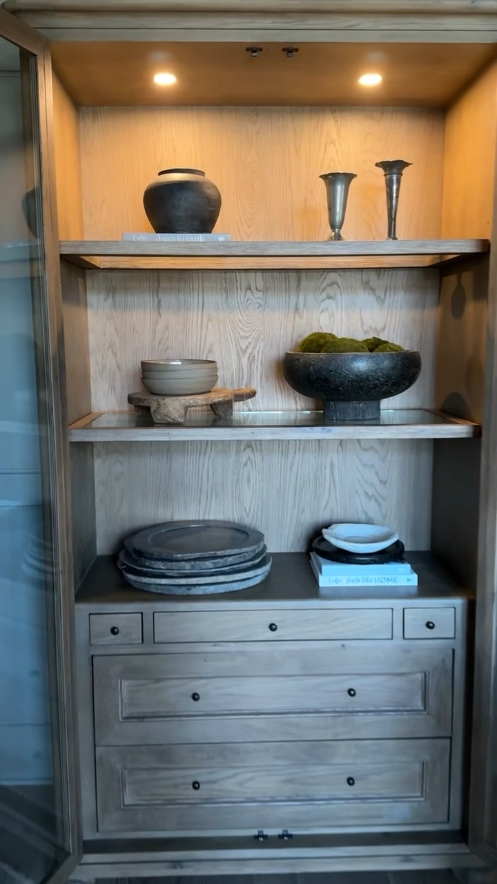 New cabinet in the dining room 🤤 loving the extra storage!

#LTKHome #LTKStyleTip