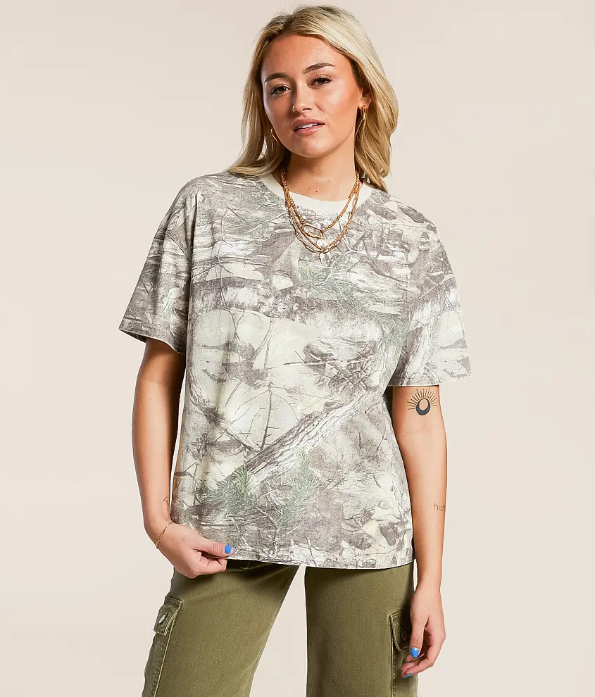 Oversized Camo T-Shirt | Buckle