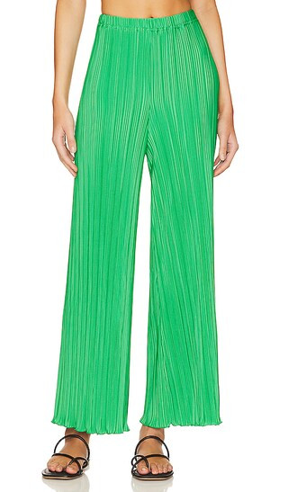 Hazel Pant in Monstera | Revolve Clothing (Global)