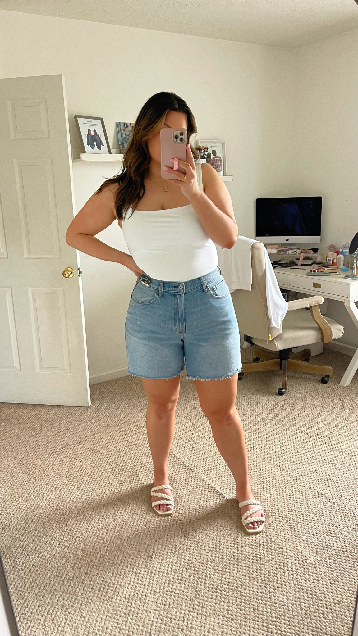 Abercrombie Shorts Sale!

Shorts are 20% off + you can save an additional 15% off with the code AFSHORTS 

Shorts - size 32 *curve love 
Top - size L *sold out but available in other colors + bodysuit style
Shoes - size 10 *available in wide 

Abercrombie, Abercrombie shorts, Abercrombie curve love, Abercrombie midsize, shorts, denim shorts

#LTKcurves #LTKsalealert #LTKstyletip