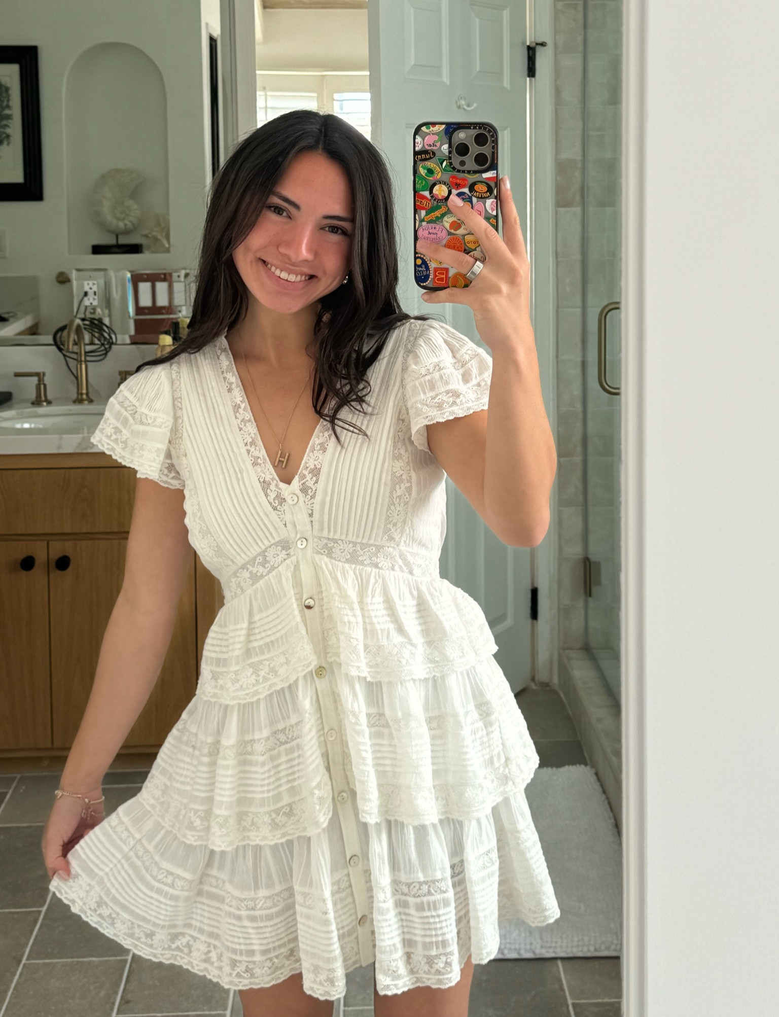 Cutest white dress ever 😭🌟