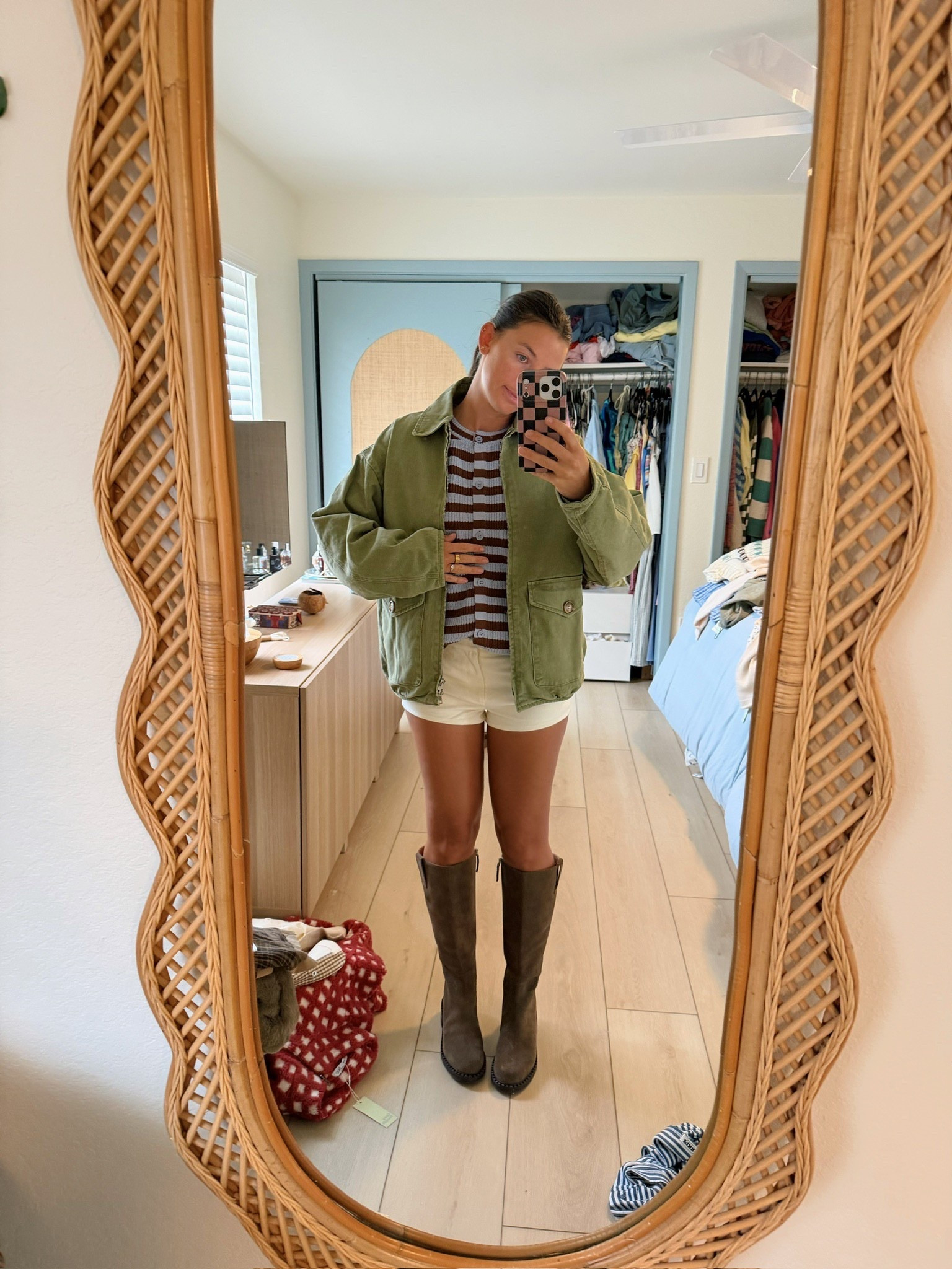 obsessed with my new jacket from grey bandit! linking similar shorts 

#LTKStyleTip #LTKSeasonal