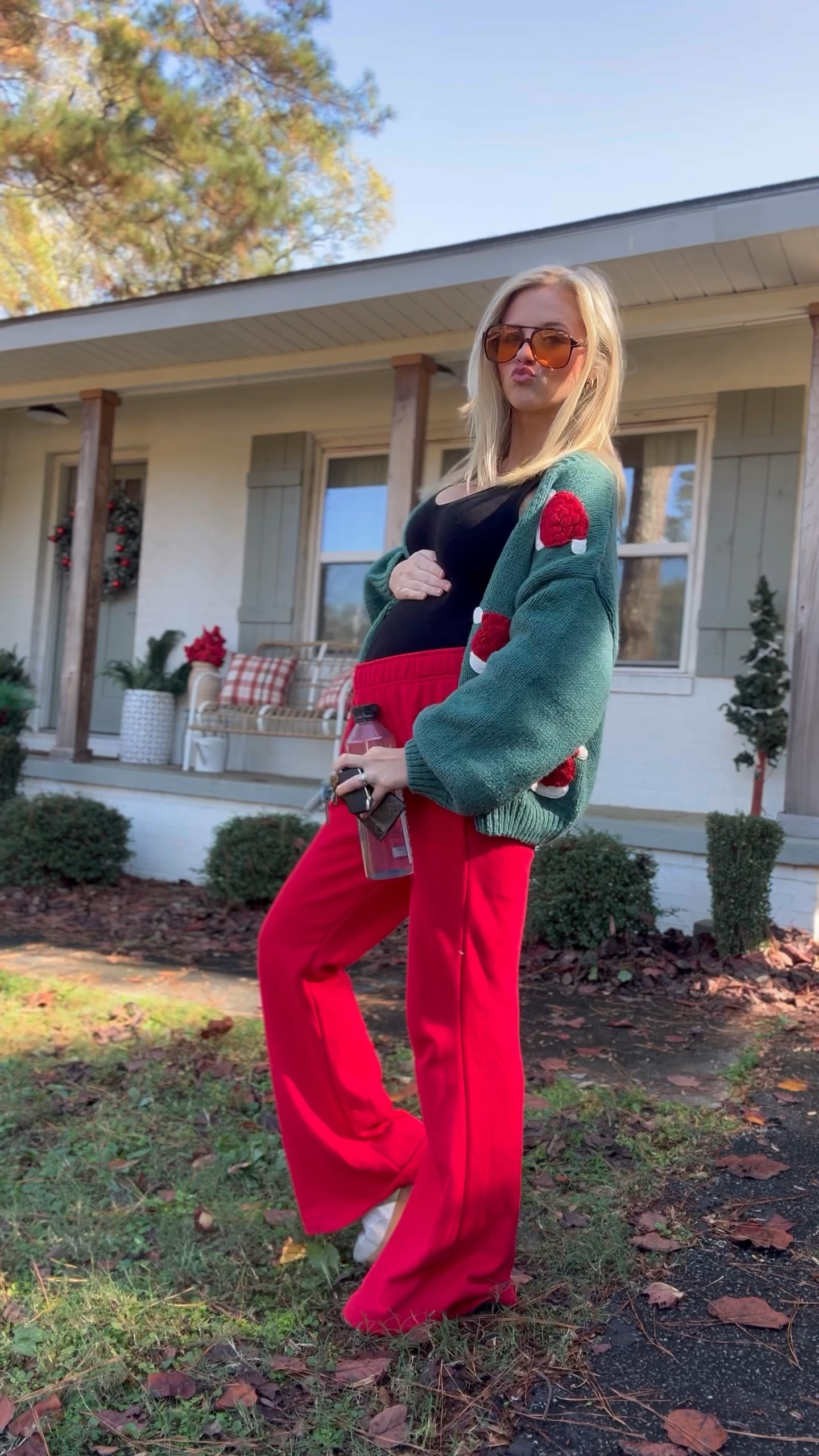 Holiday bump OOTD 

#LTKBump #LTKHoliday #LTKCyberWeek