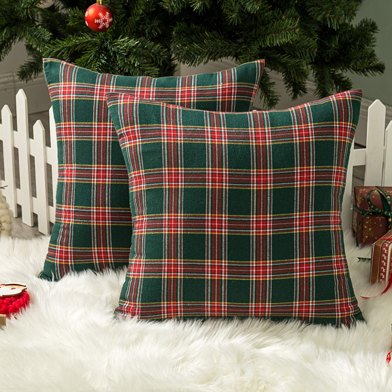 Pack of 2 Christmas Plaid Decorative Throw Pillow Covers Scottish Tartan Cushion Case for Farmhou... | Amazon (CA)