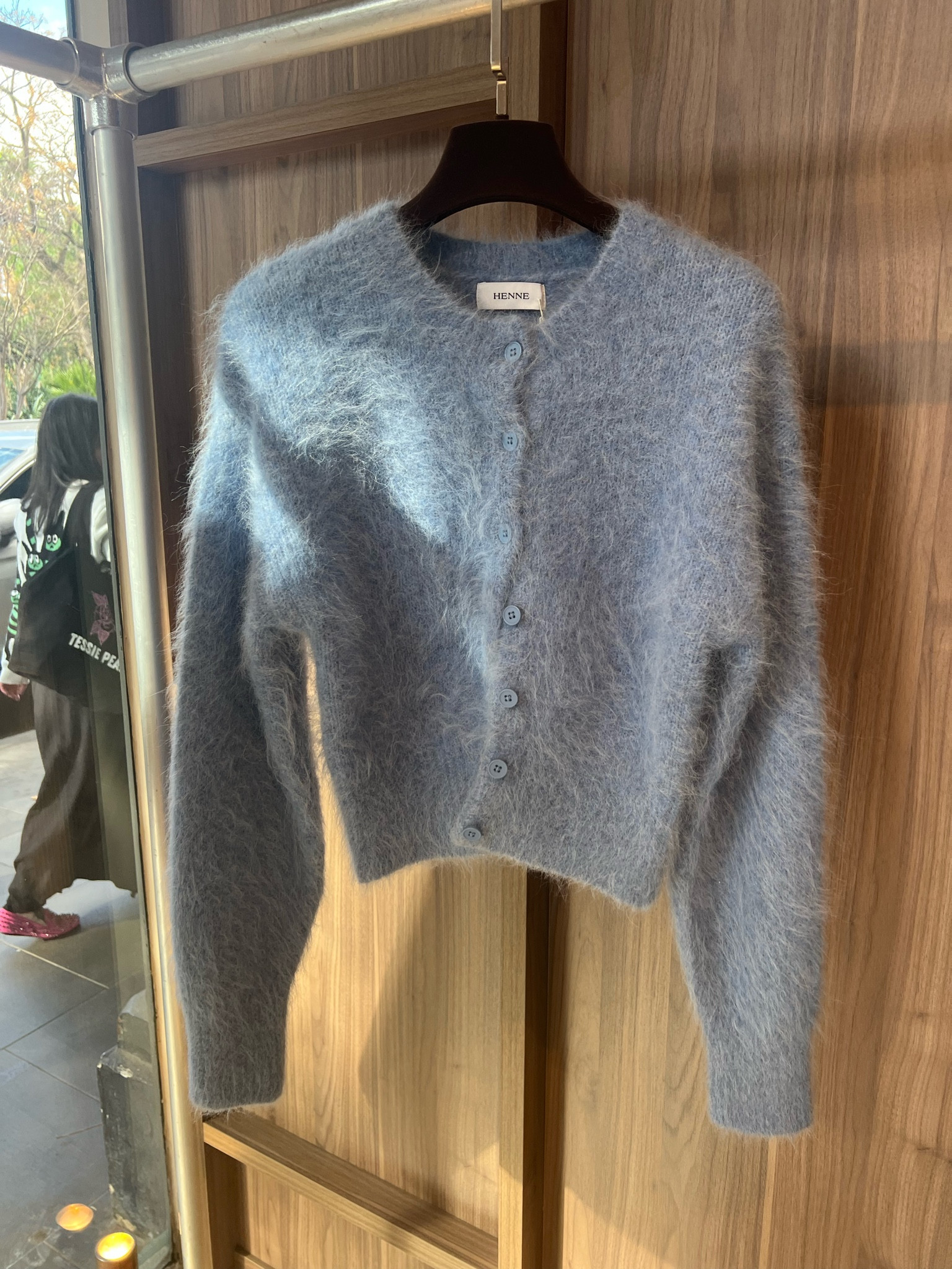 Runnnn to get this cardi, the colour 😩🤌🏻 sooo cute and versatile 

#LTKbeauty #LTKaustralia #LTKspring