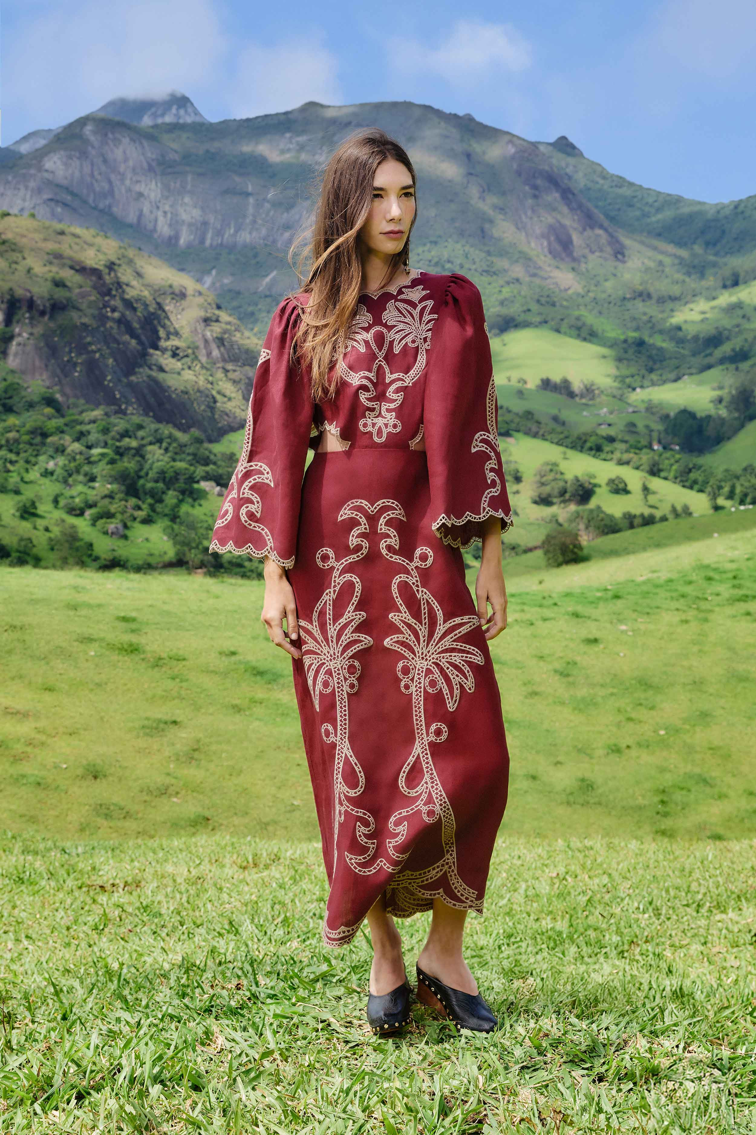 Red Artisanal Cut-Out Embroidered Euroflax� Premium Linen Maxi Dress | FARM Rio | FarmRio (US)