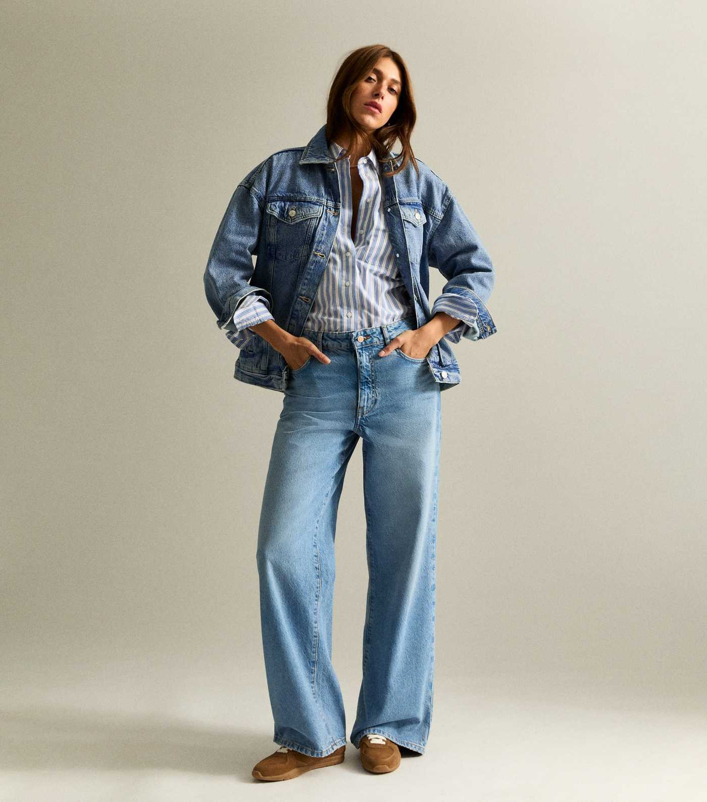 Blue Mid-Rise Slouchy Wide Leg Jeans
						
						Add to Saved Items
						Remove from Saved Item... | New Look (UK)