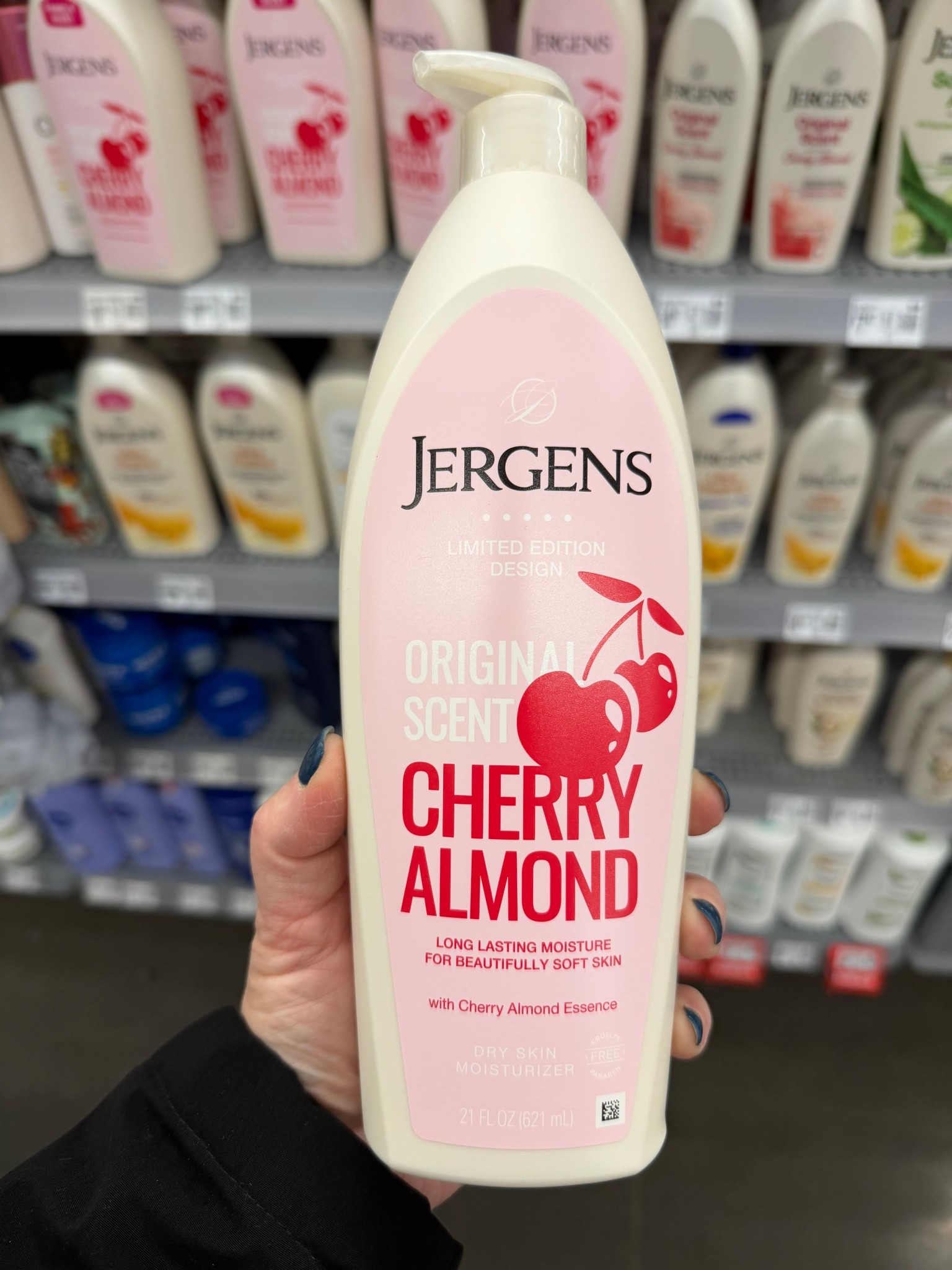 This jergens lotion in the limited edition cherry almond scent is diviiiiine. I love it so much. #lotion #beauty #dryskin #cherryscent #almond #skincare #jergens

#LTKBeauty #LTKgrwm #LTKmorningroutine